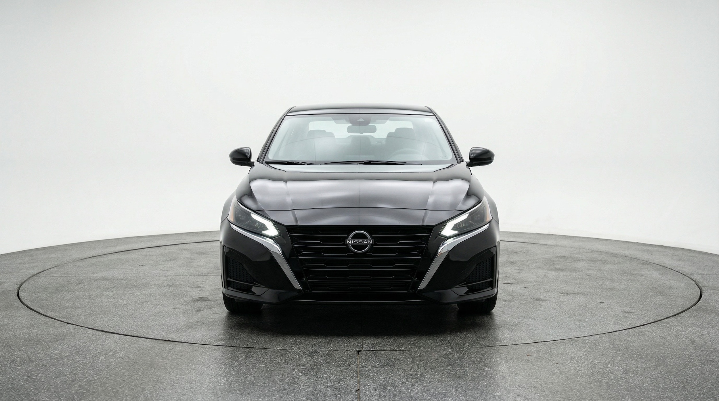 Thumbnail: 2025 Nissan Altima - 2