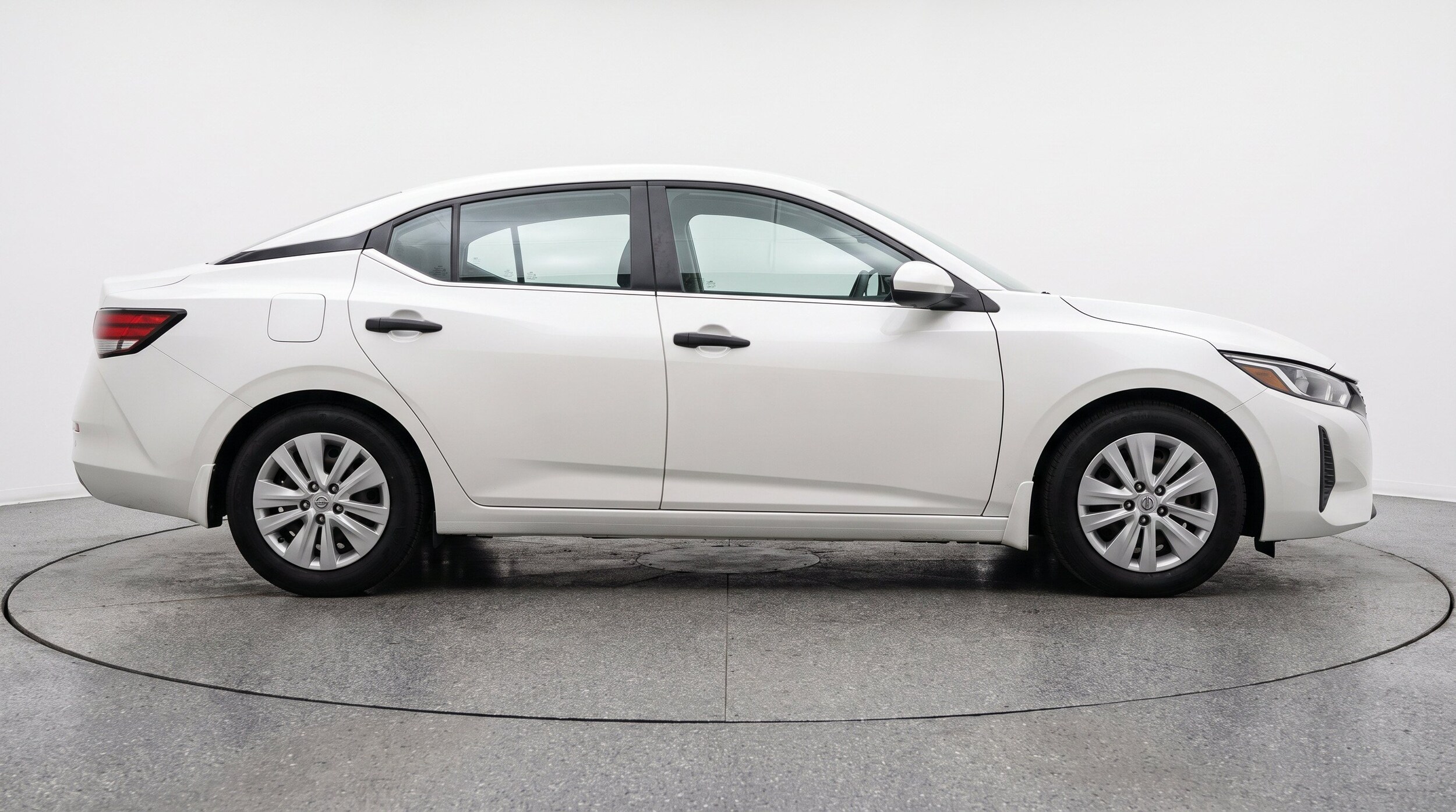 Thumbnail: 2025 Nissan Sentra - 11