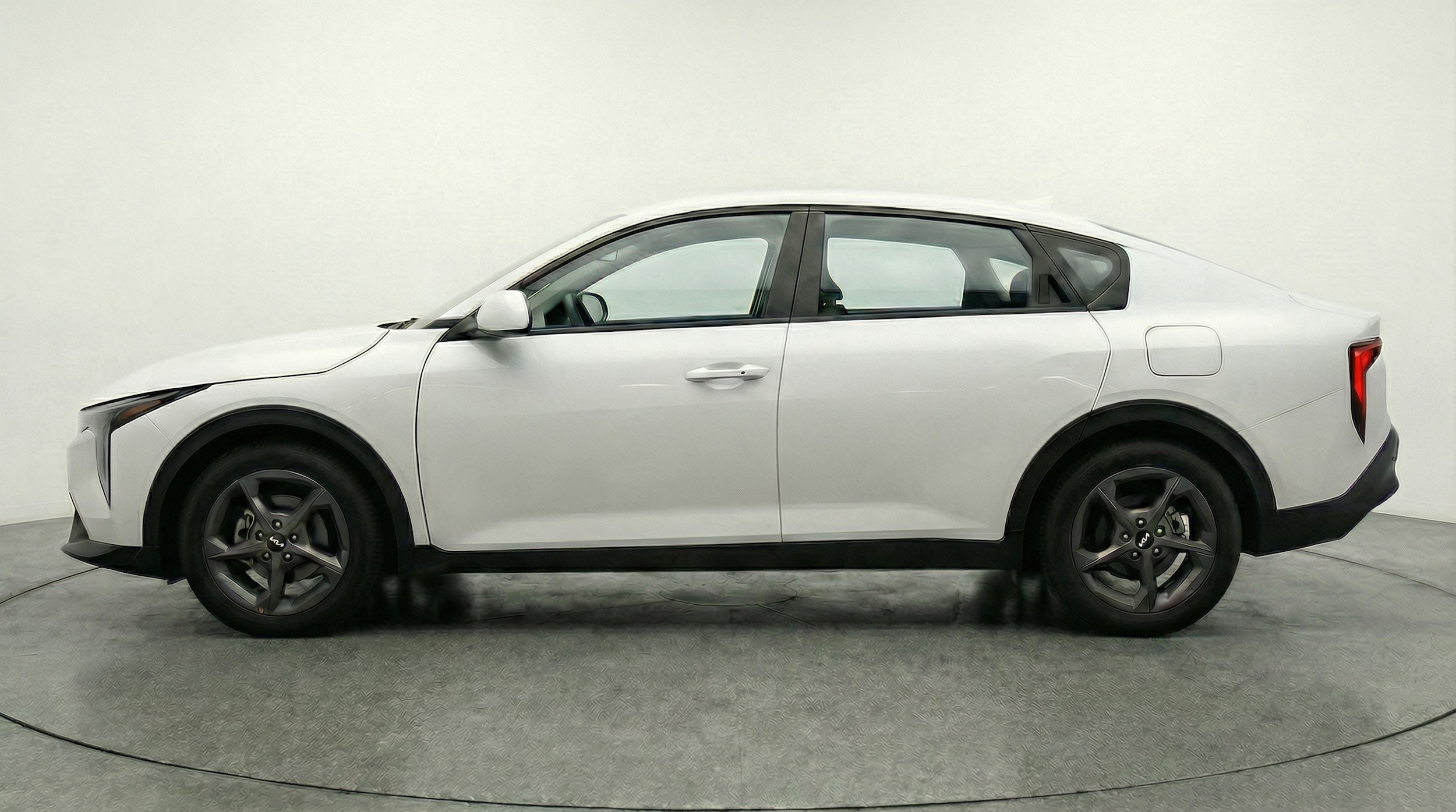 Thumbnail: 2025 Kia K4 - 4