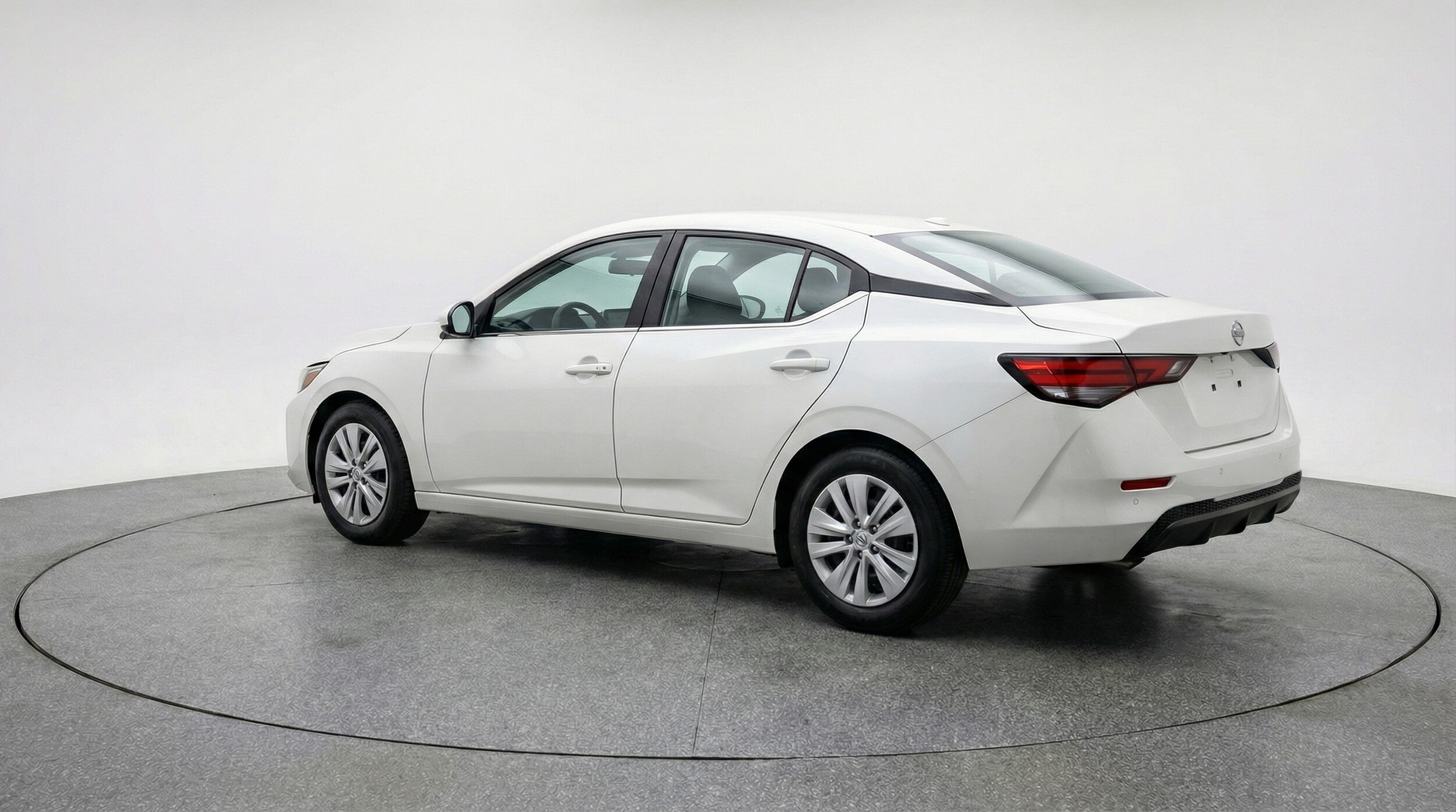 Thumbnail: 2025 Nissan Sentra - 5