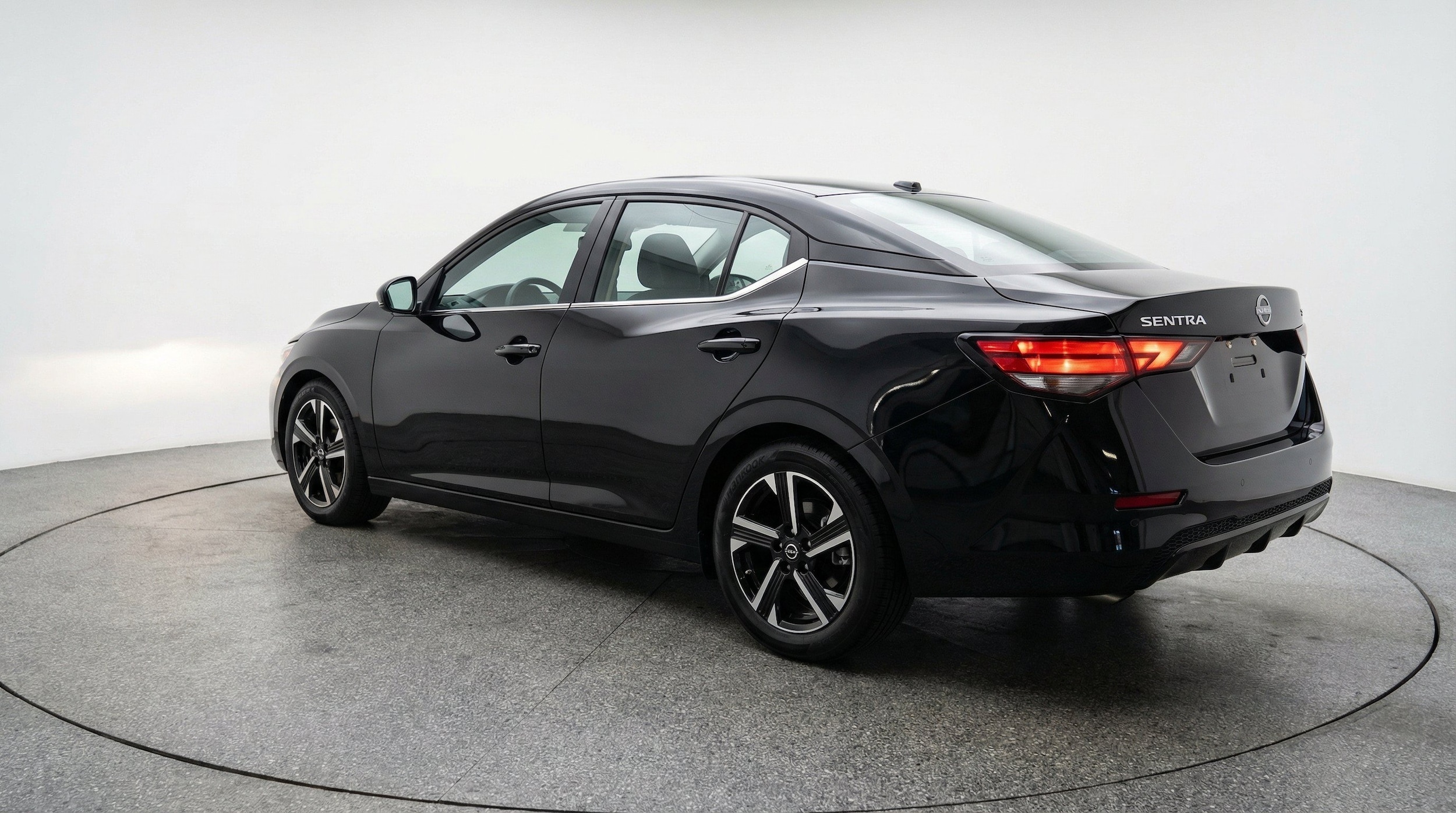 Thumbnail: 2025 Nissan Sentra - 6