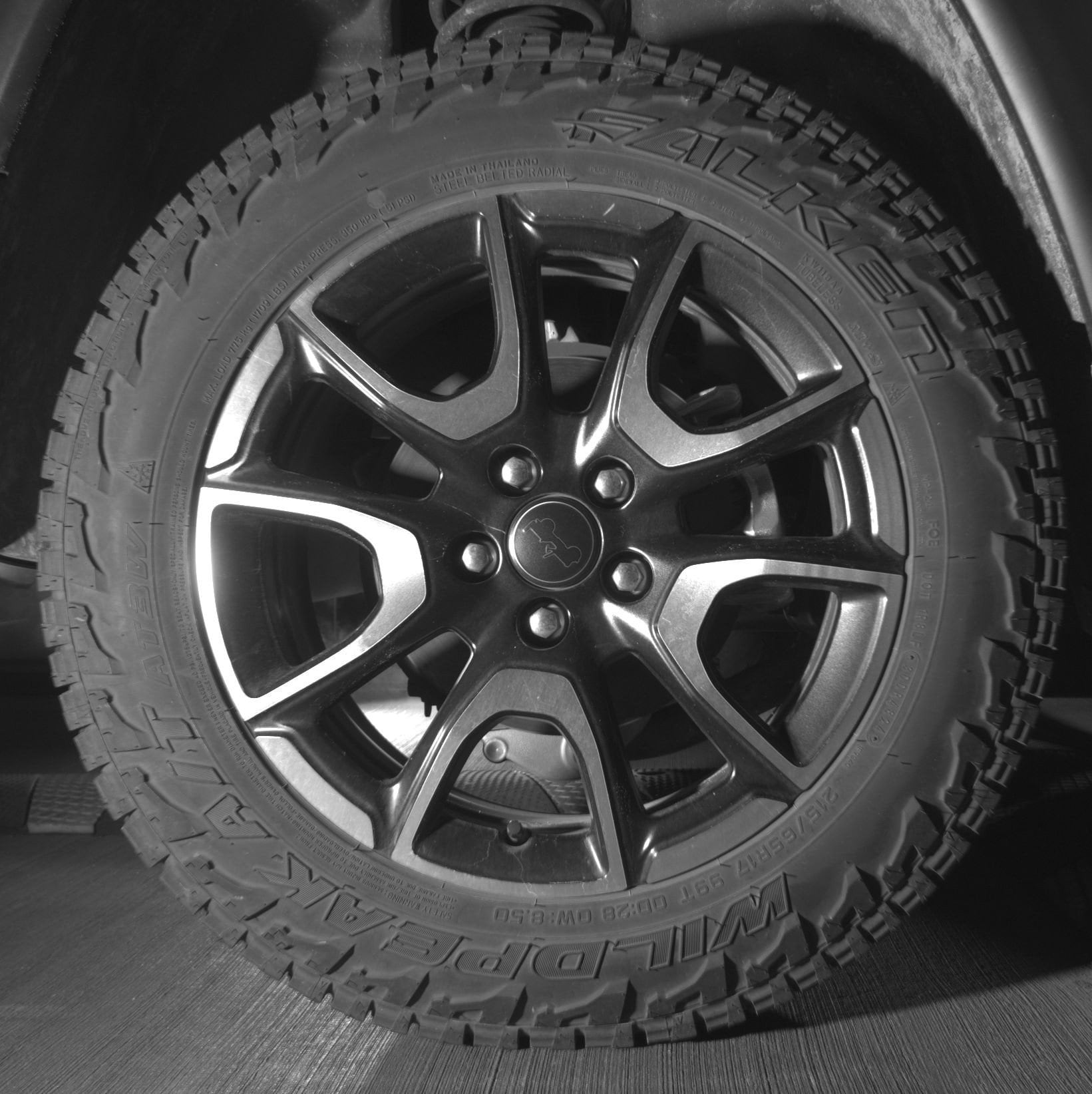 Thumbnail: 2025 Jeep Compass - 15