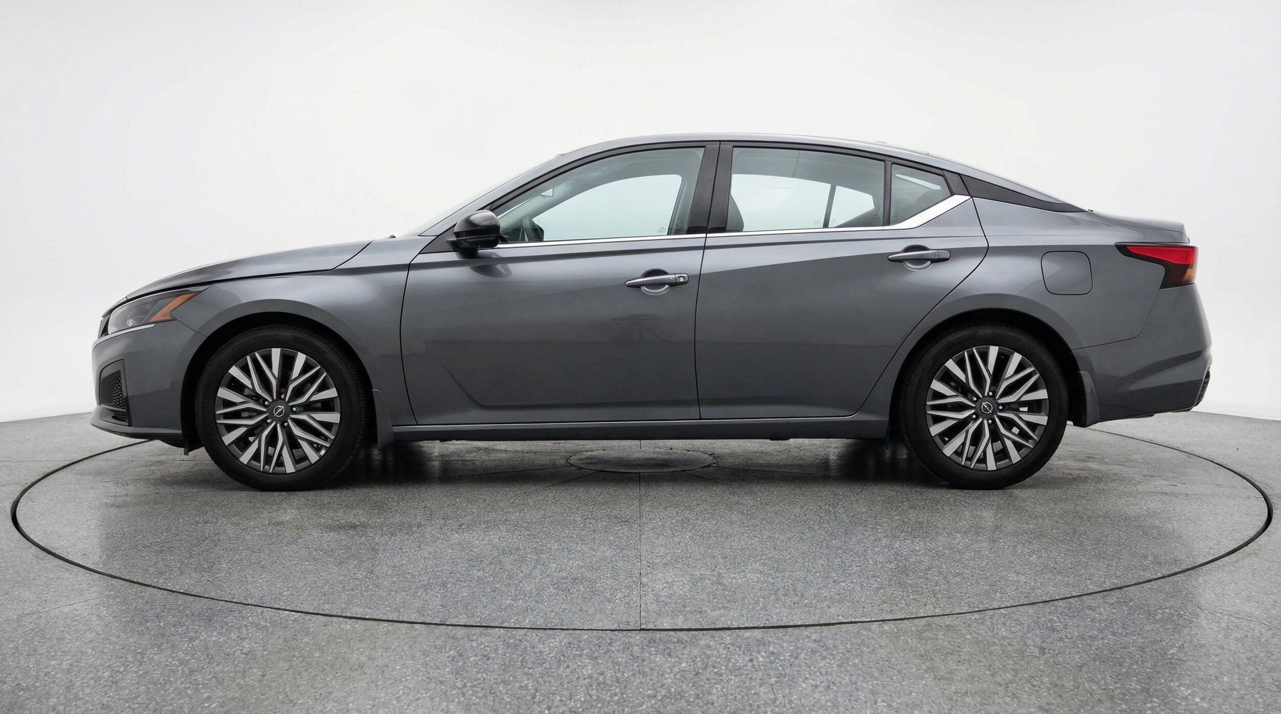 Thumbnail: 2025 Nissan Altima - 4