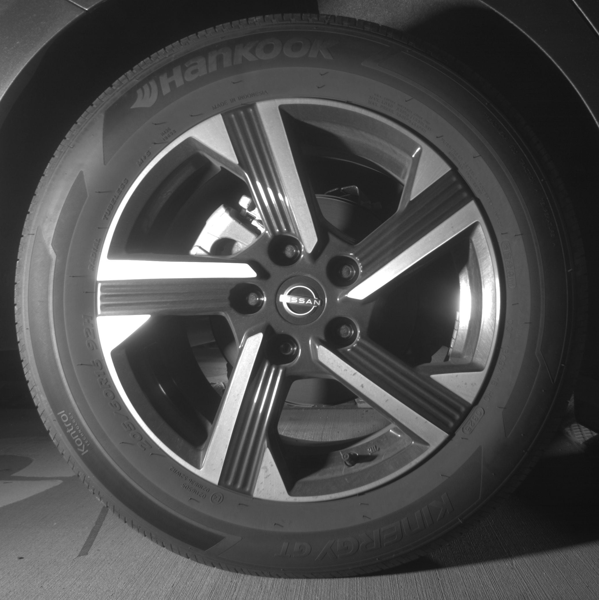 Thumbnail: 2025 Nissan Sentra - 12