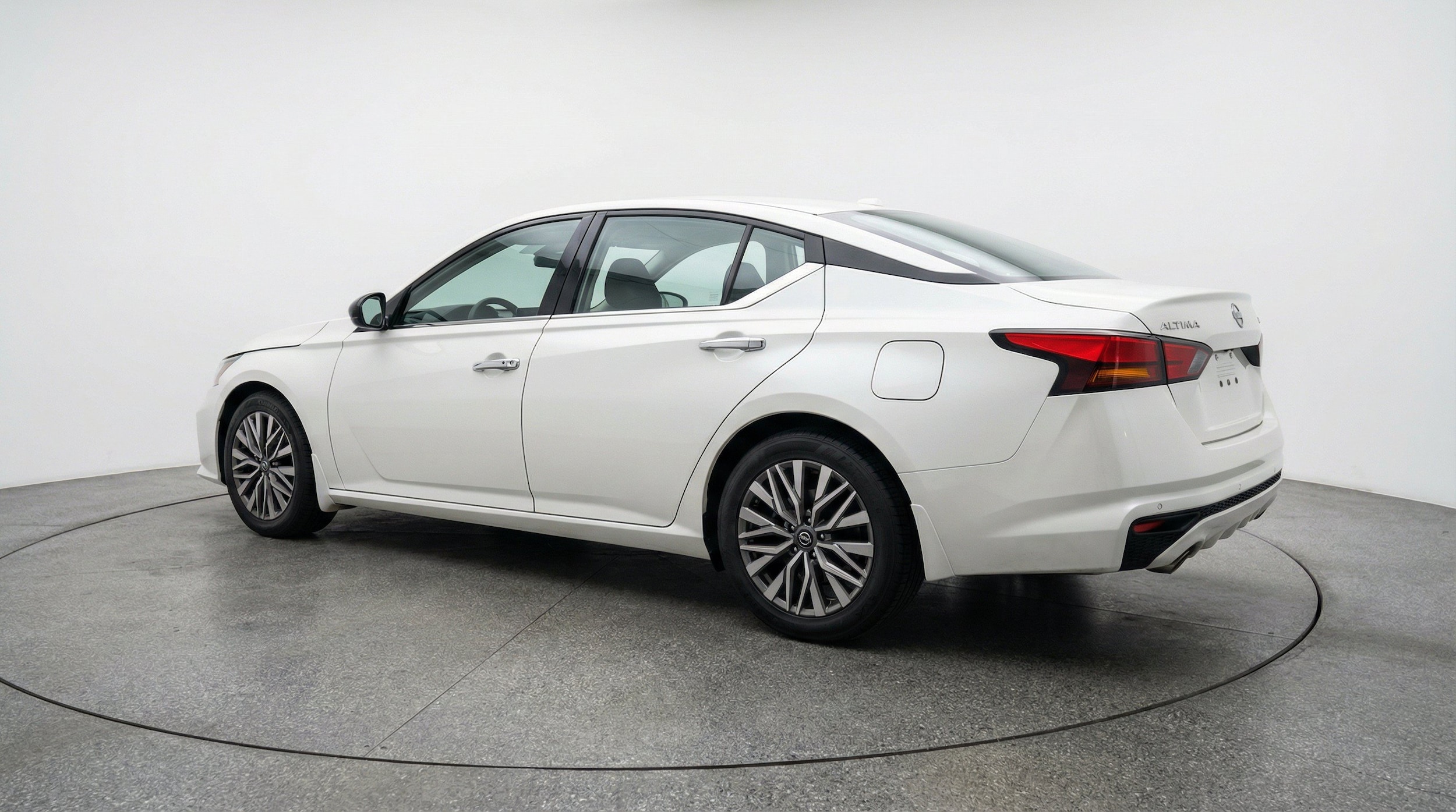 Thumbnail: 2025 Nissan Altima - 6