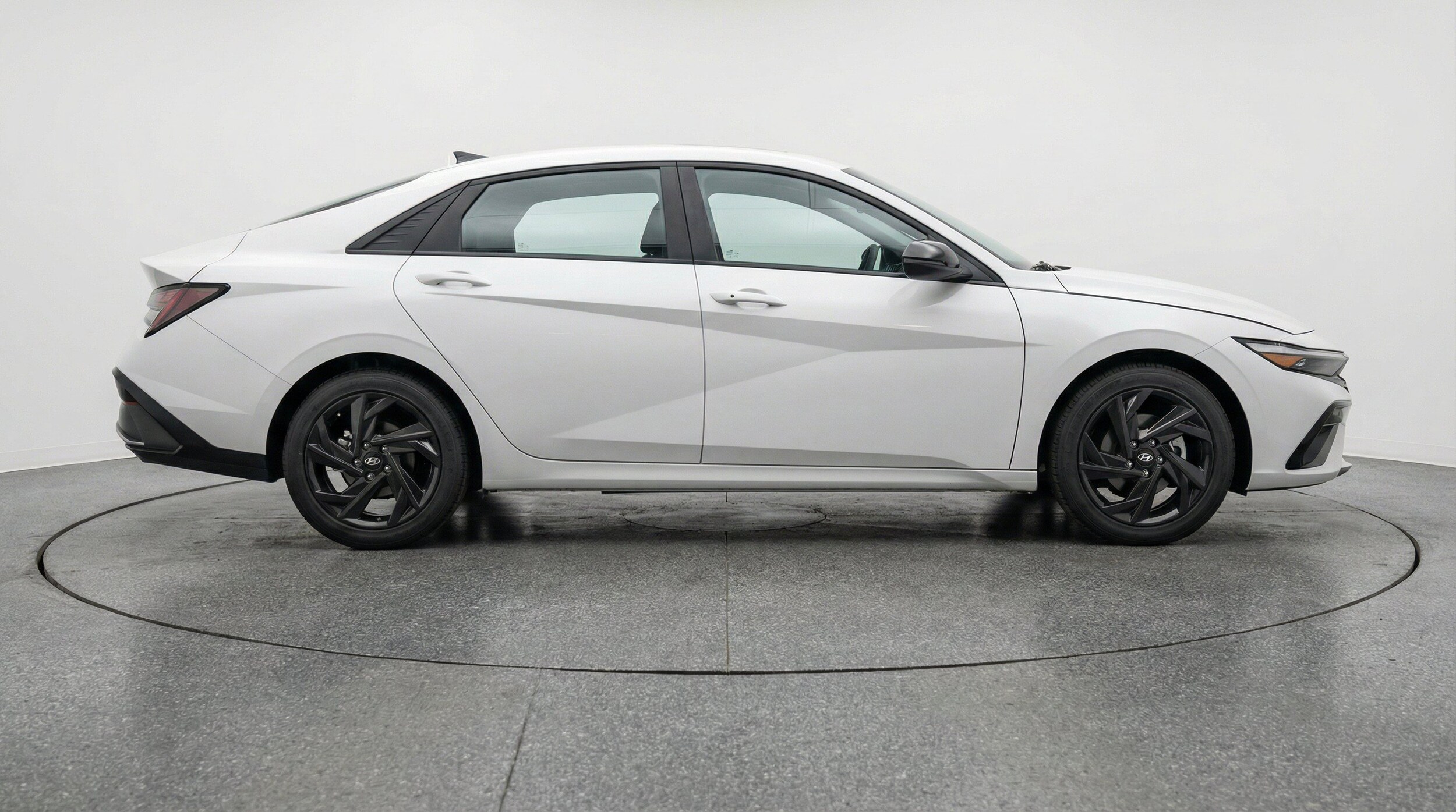 Thumbnail: 2026 Hyundai Elantra - 11