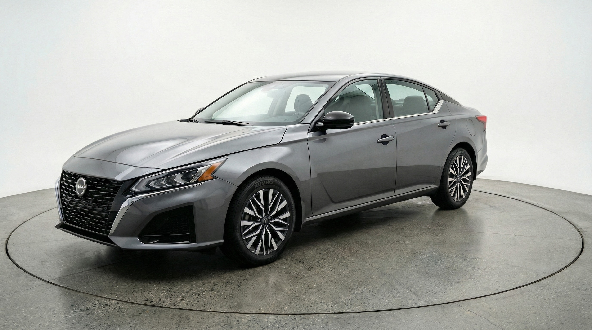 Thumbnail: 2025 Nissan Altima - 3