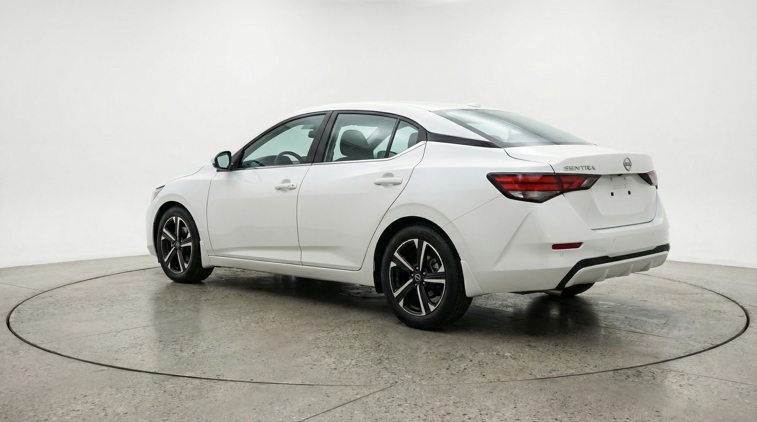 Thumbnail: 2025 Nissan Sentra - 5