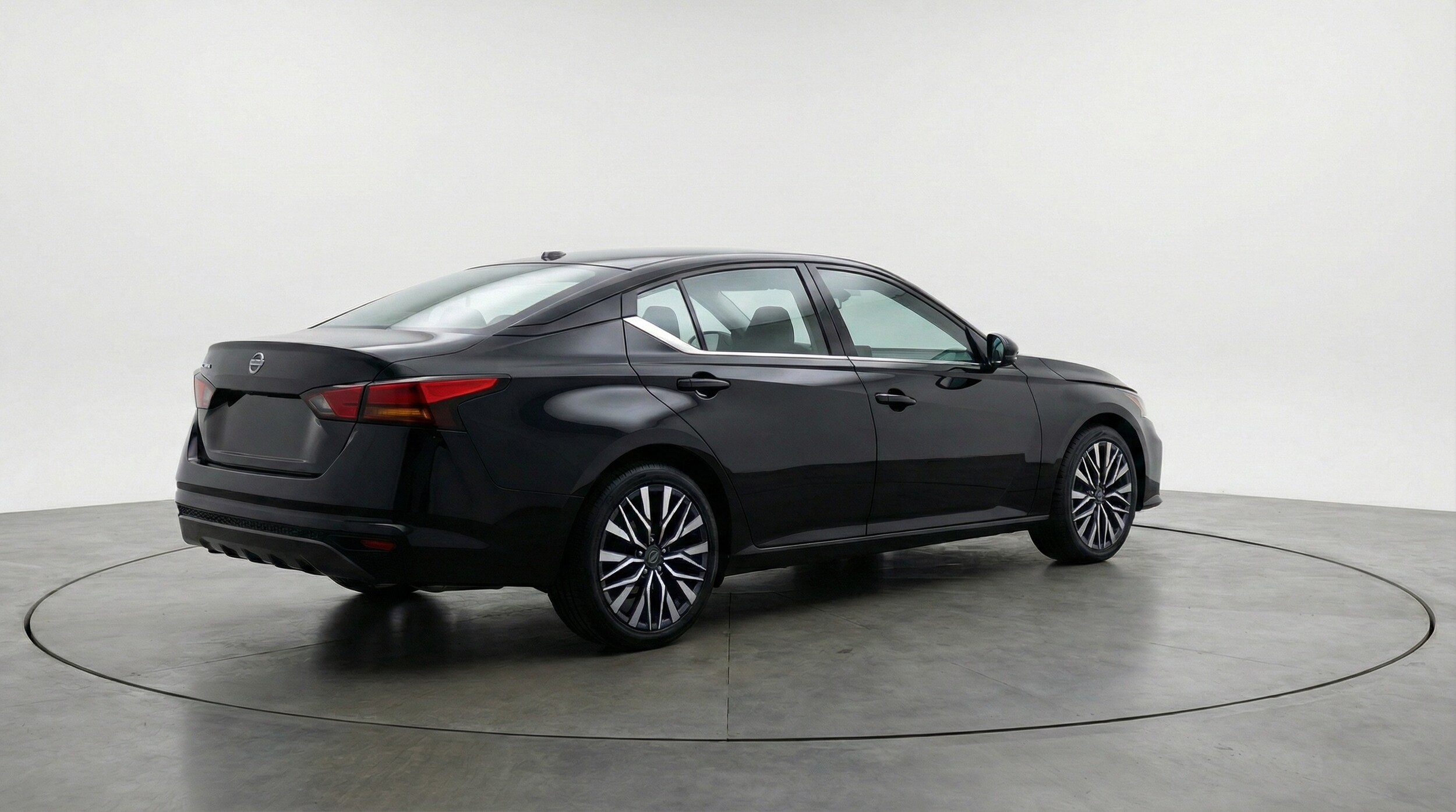 Thumbnail: 2025 Nissan Altima - 7