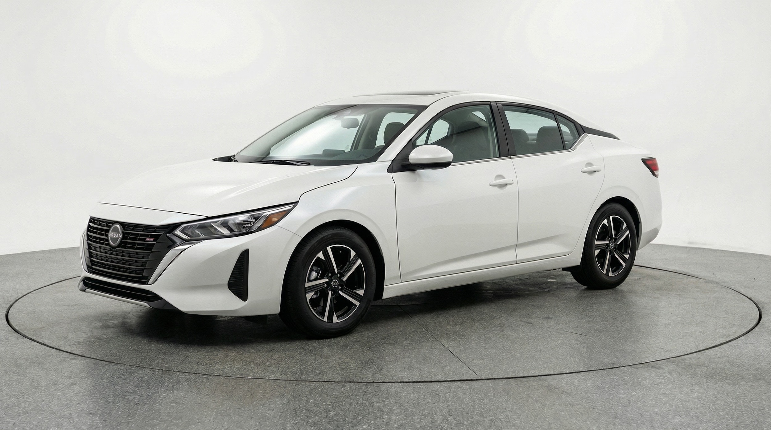 Thumbnail: 2025 Nissan Sentra - 3