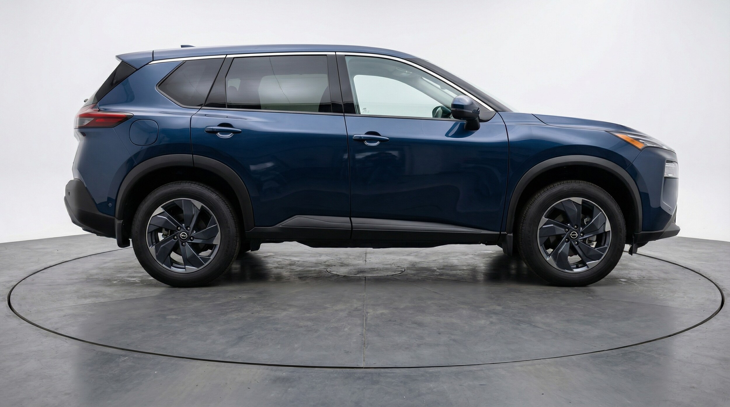 Thumbnail: 2025 Nissan Rogue - 8