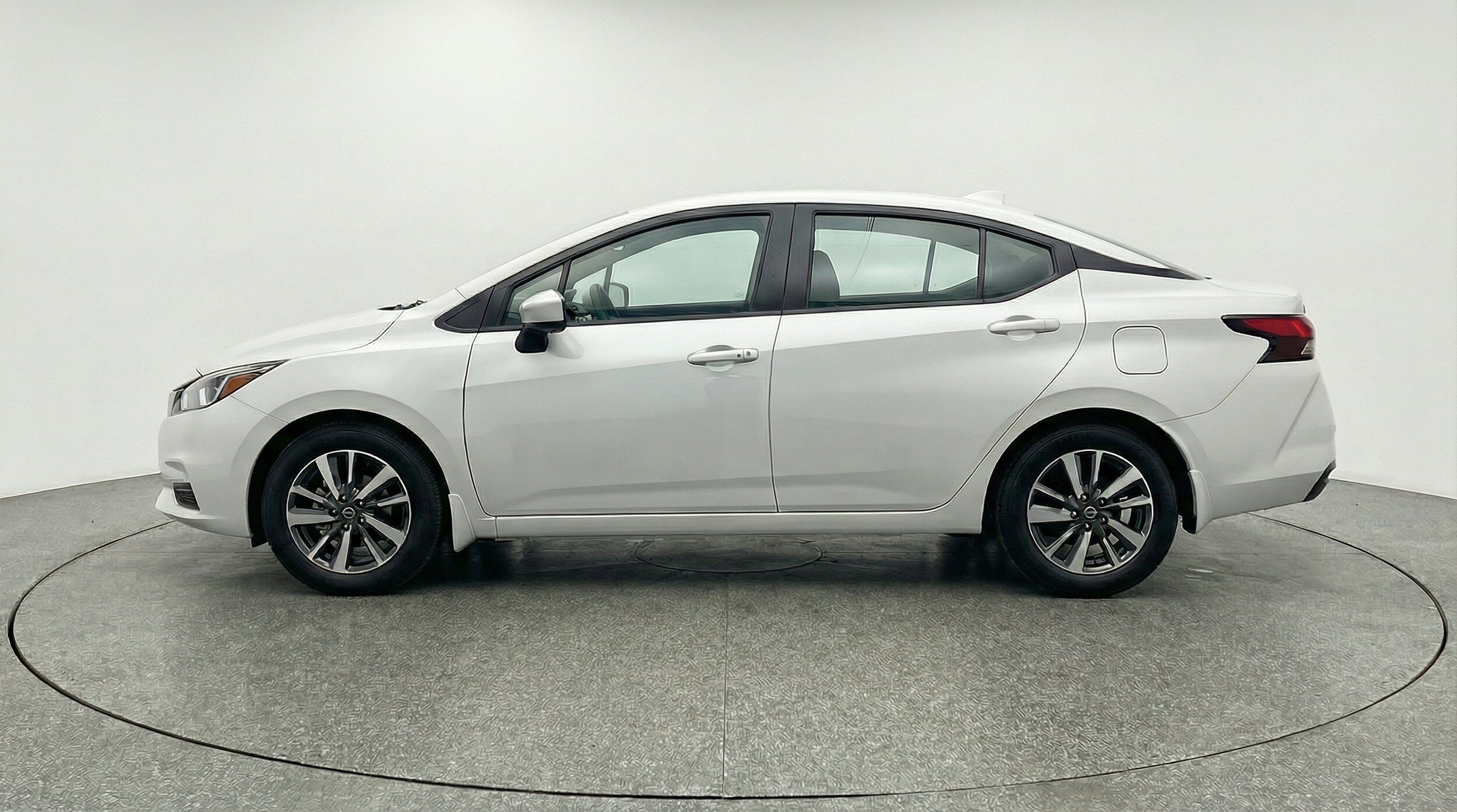 Thumbnail: 2025 Nissan Versa - 5