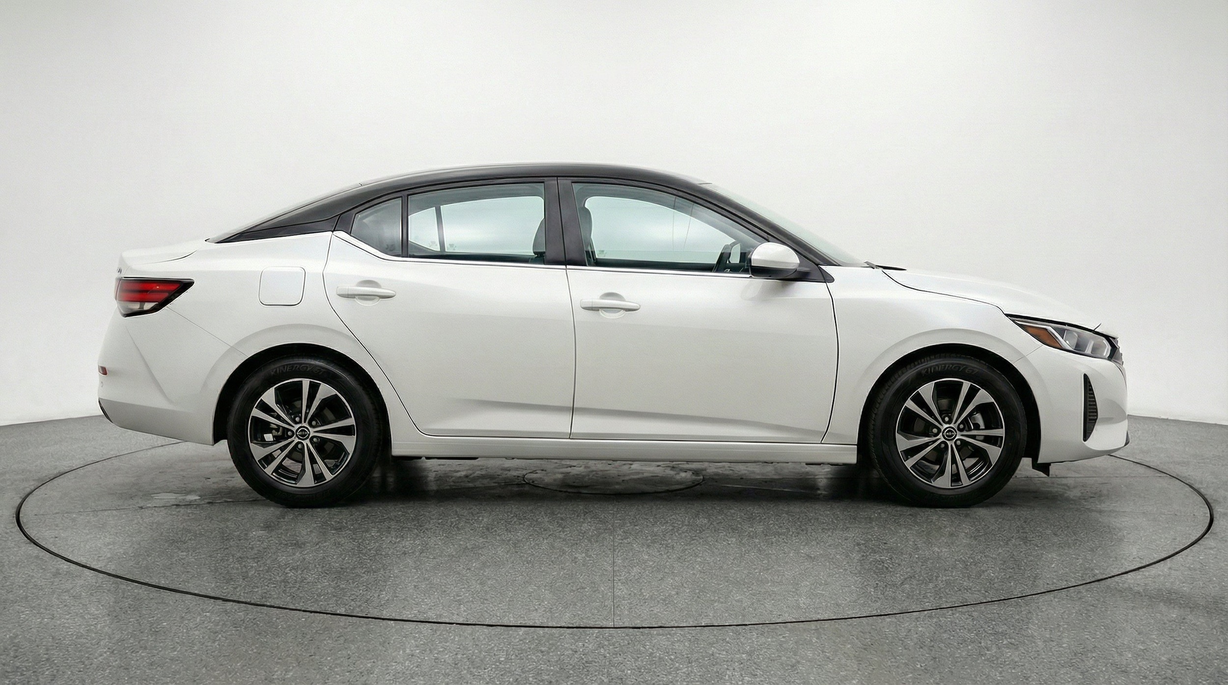 Thumbnail: 2025 Nissan Sentra - 11
