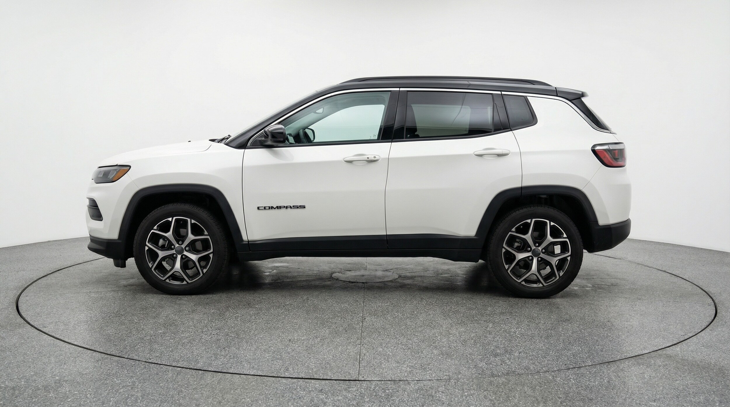 Thumbnail: 2025 Jeep Compass - 4