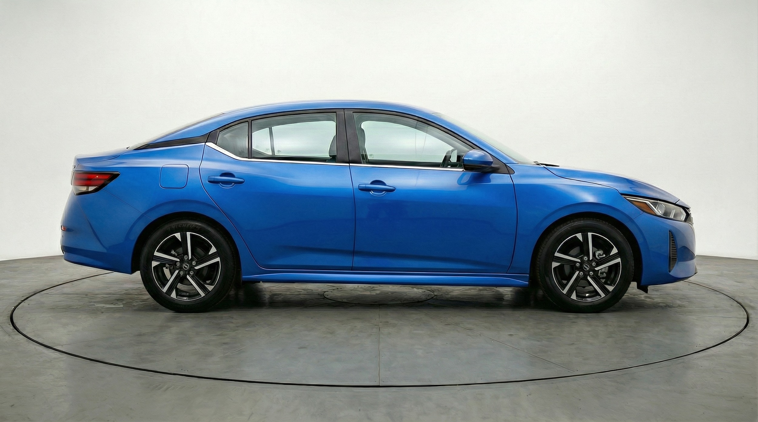 Thumbnail: 2025 Nissan Sentra - 8