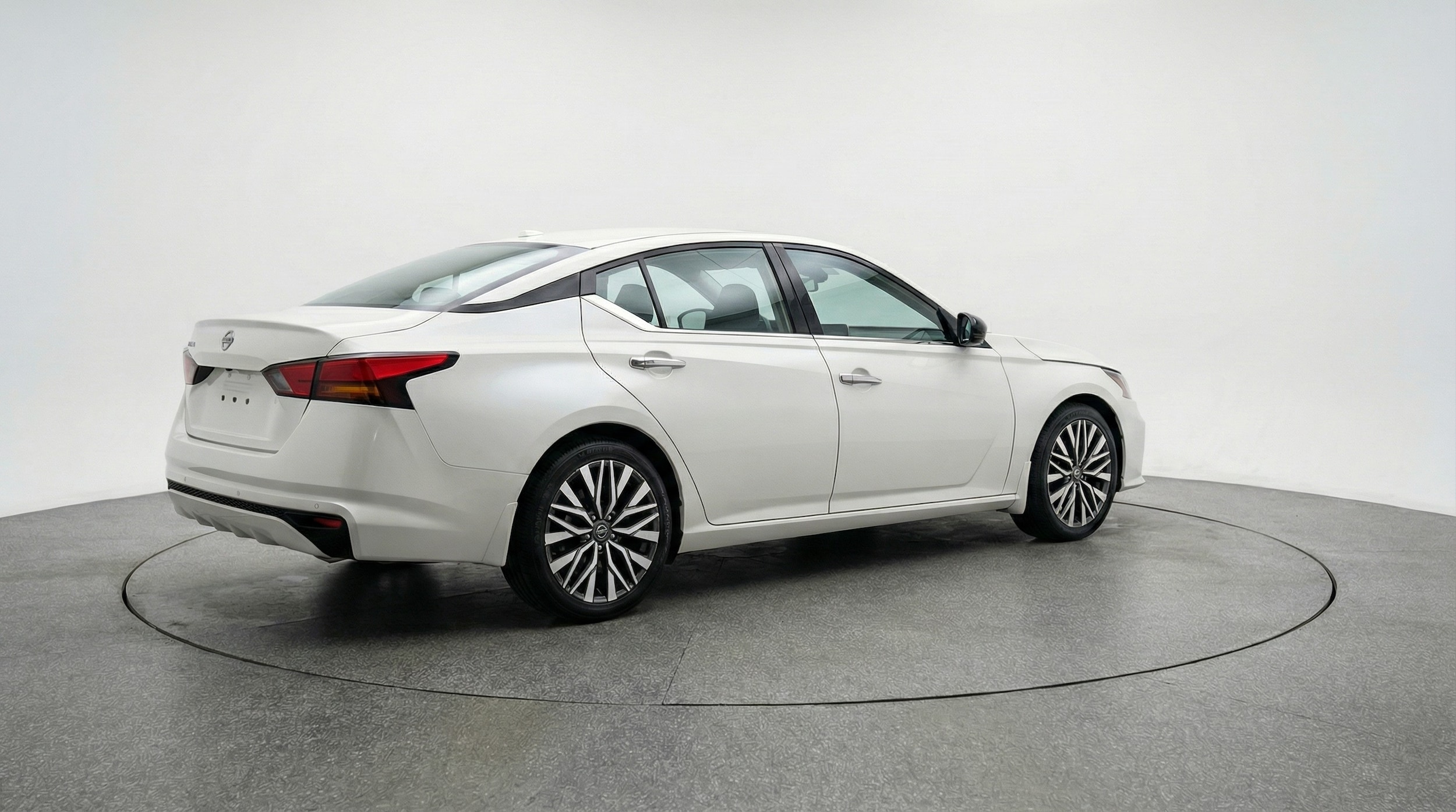 Thumbnail: 2025 Nissan Altima - 7