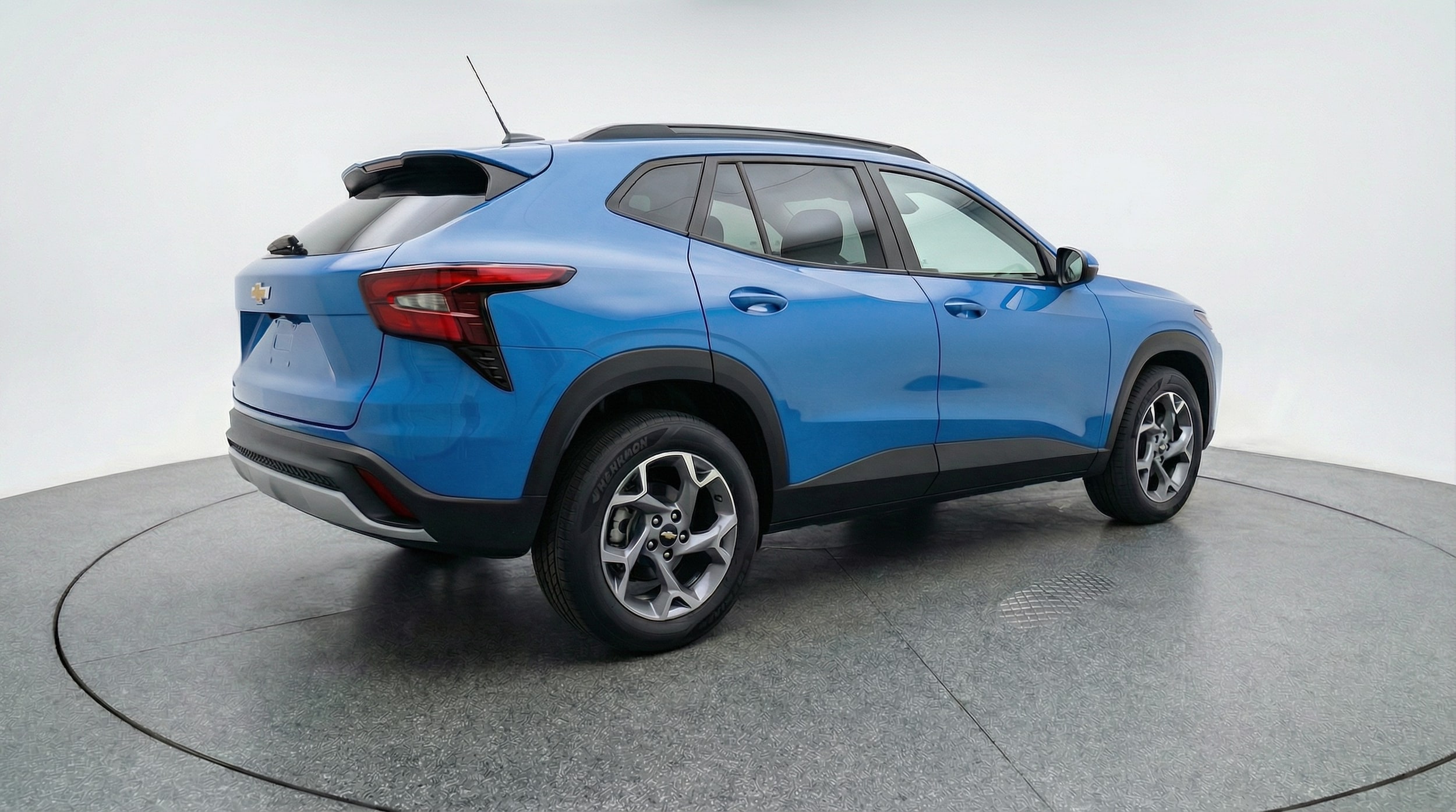 Thumbnail: 2025 Chevrolet Trax - 7