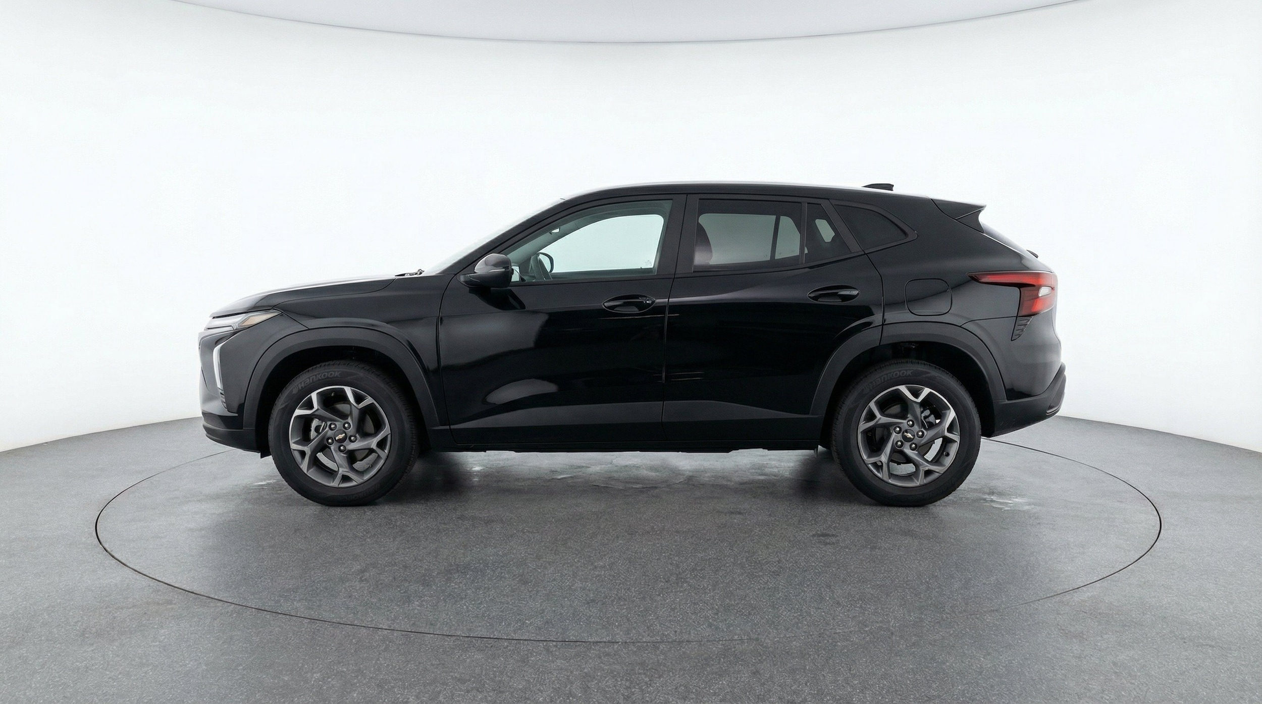 Thumbnail: 2025 Chevrolet Trax - 5