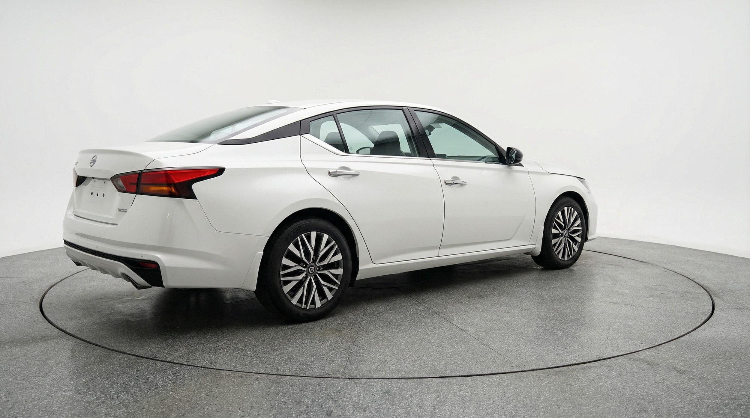 Thumbnail: 2025 Nissan Altima - 7