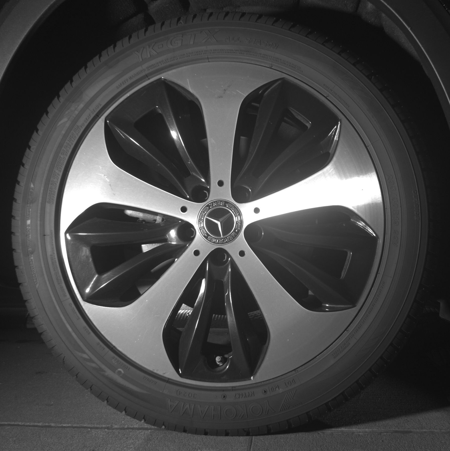 Thumbnail: 2025 Mercedes-Benz GLB - 12