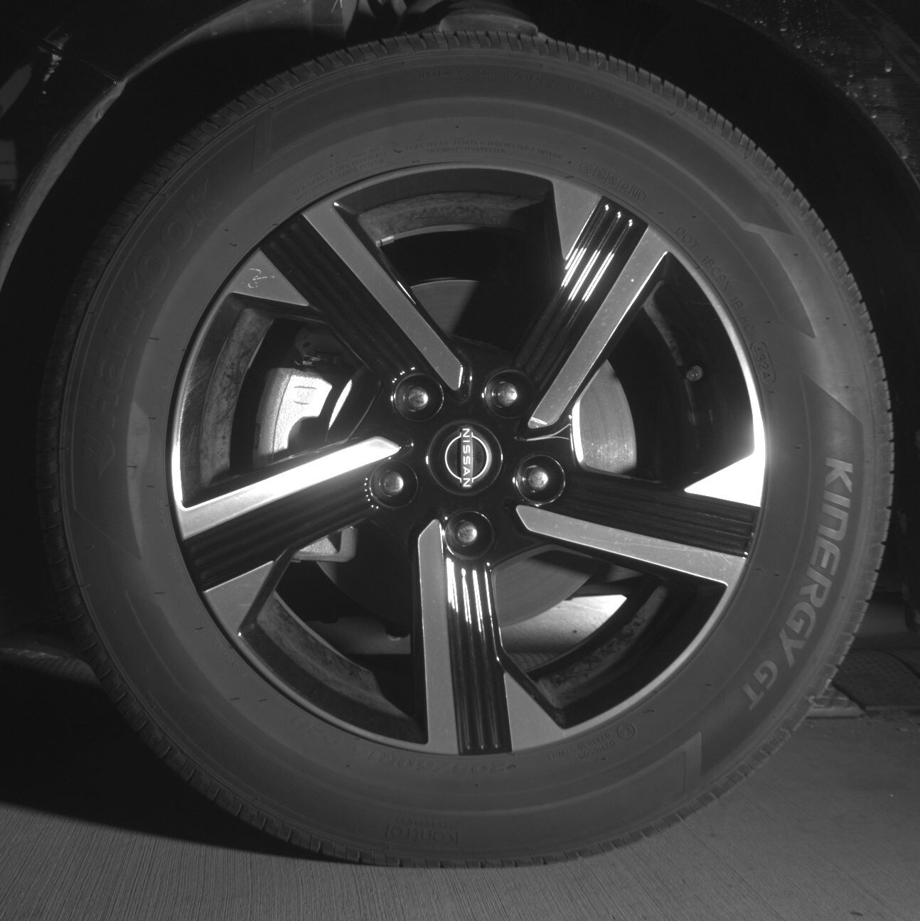 Thumbnail: 2025 Nissan Sentra - 9