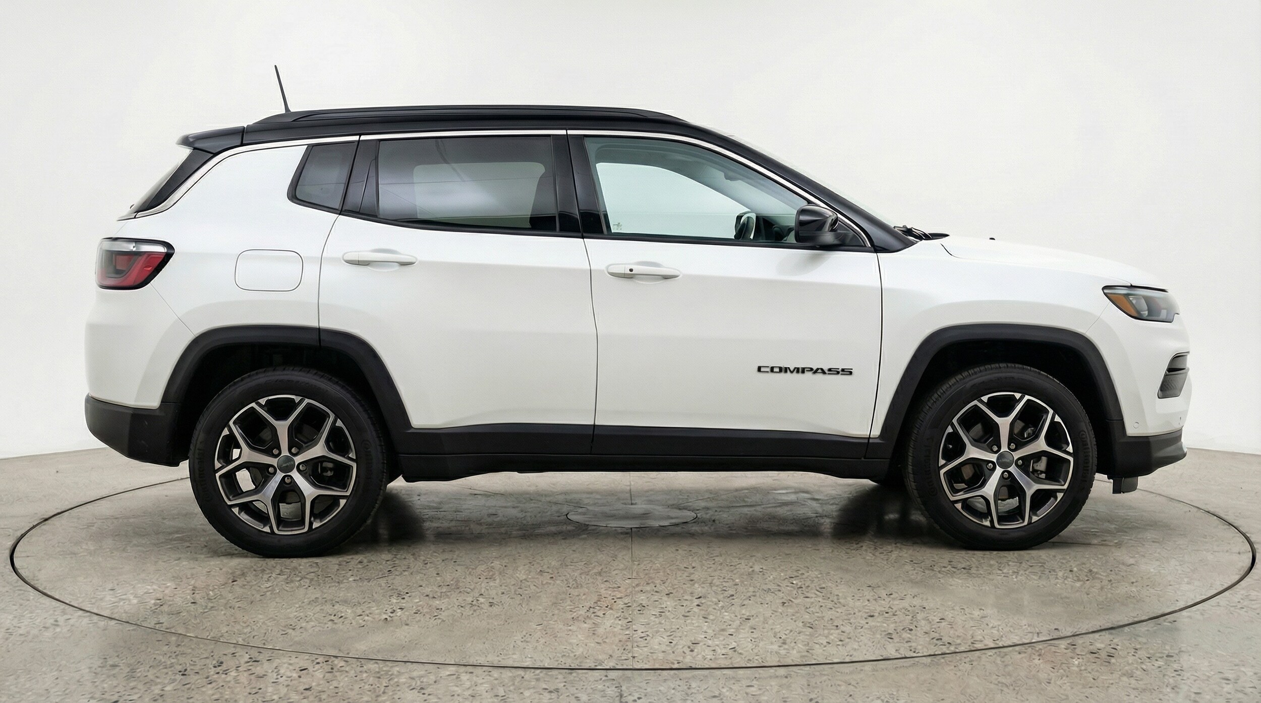 Thumbnail: 2025 Jeep Compass - 8