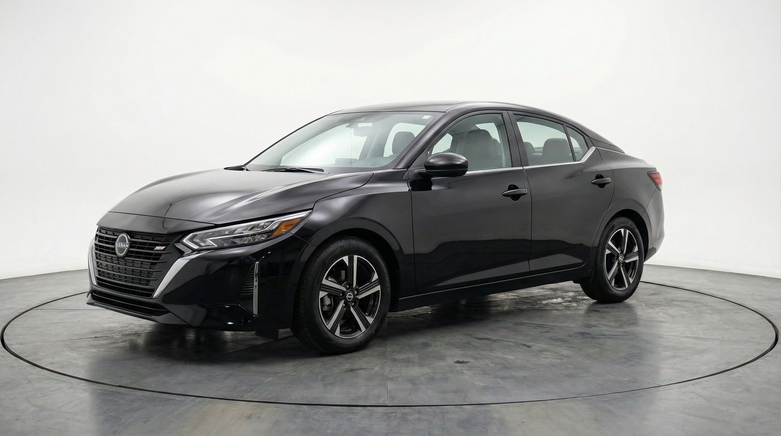 Thumbnail: 2025 Nissan Sentra - 3