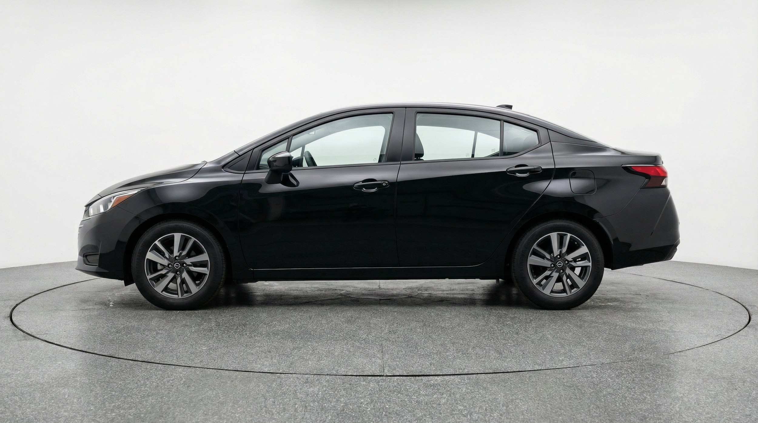Thumbnail: 2025 Nissan Versa - 5