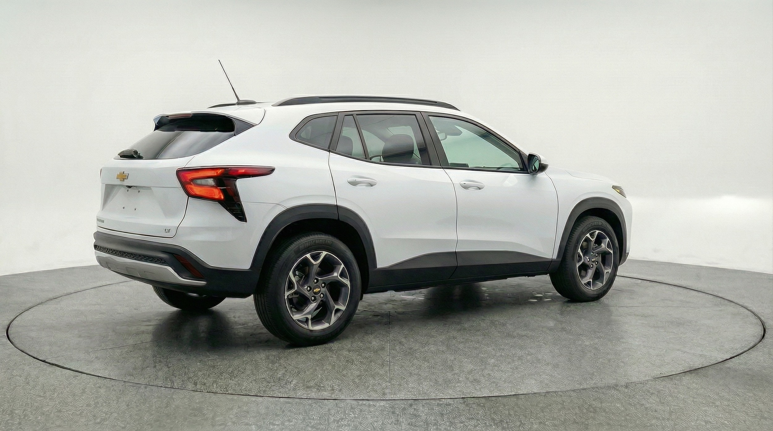 Thumbnail: 2025 Chevrolet Trax - 7