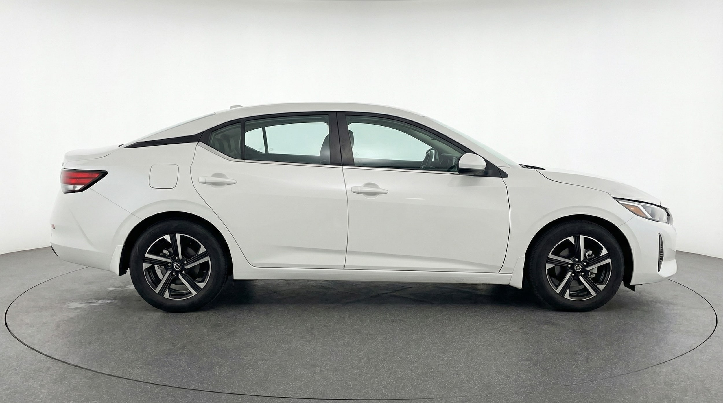 Thumbnail: 2025 Nissan Sentra - 8