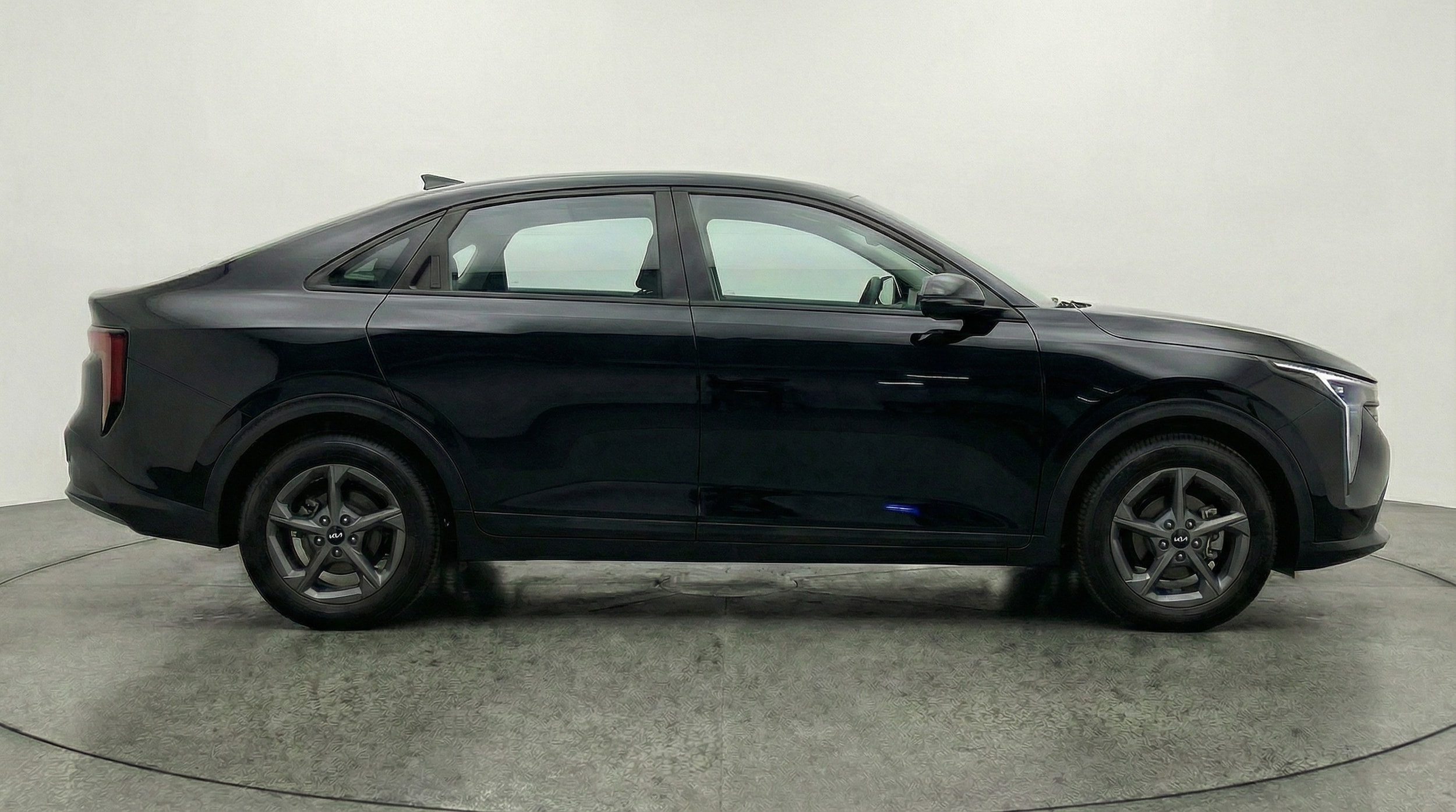 Thumbnail: 2025 Kia K4 - 8