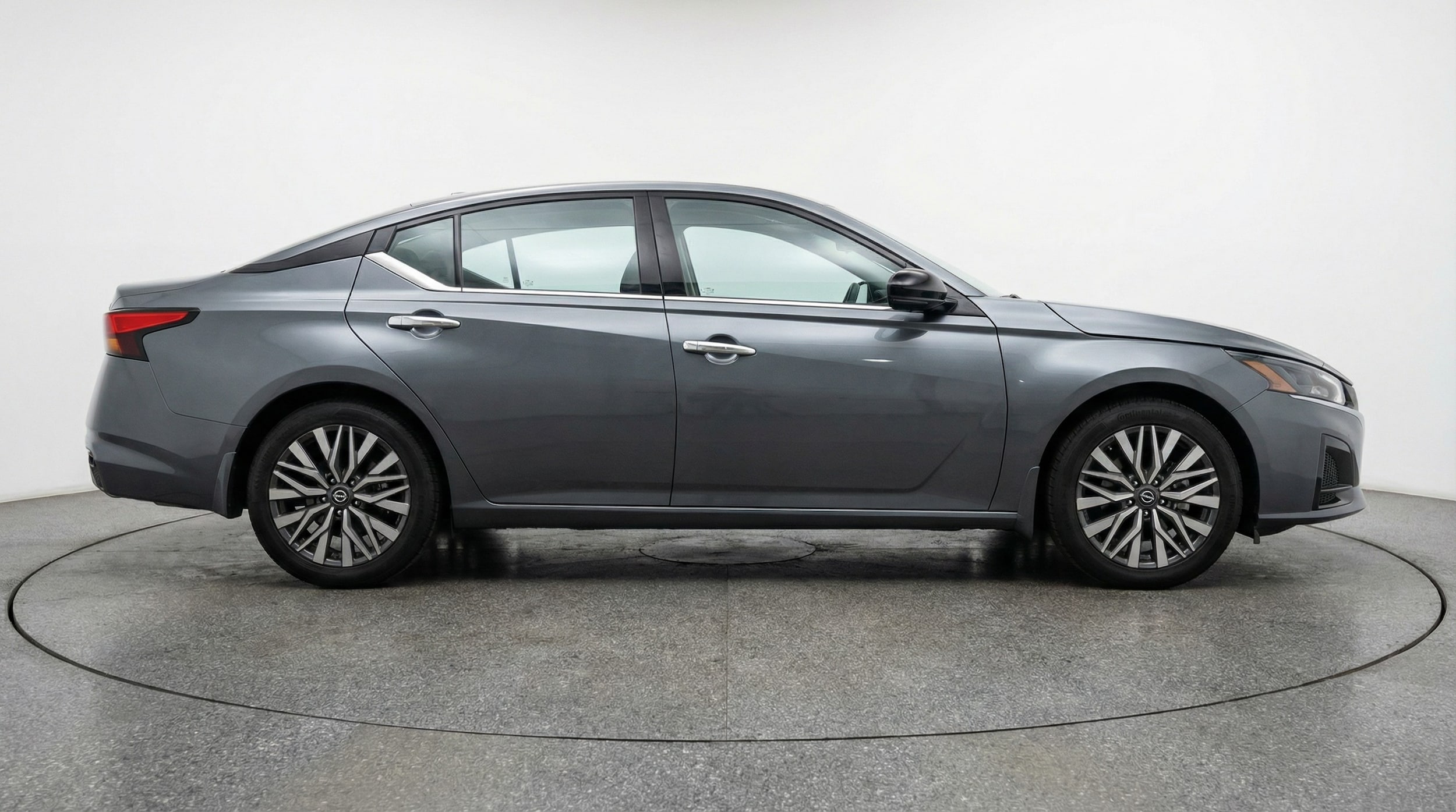 Thumbnail: 2025 Nissan Altima - 8