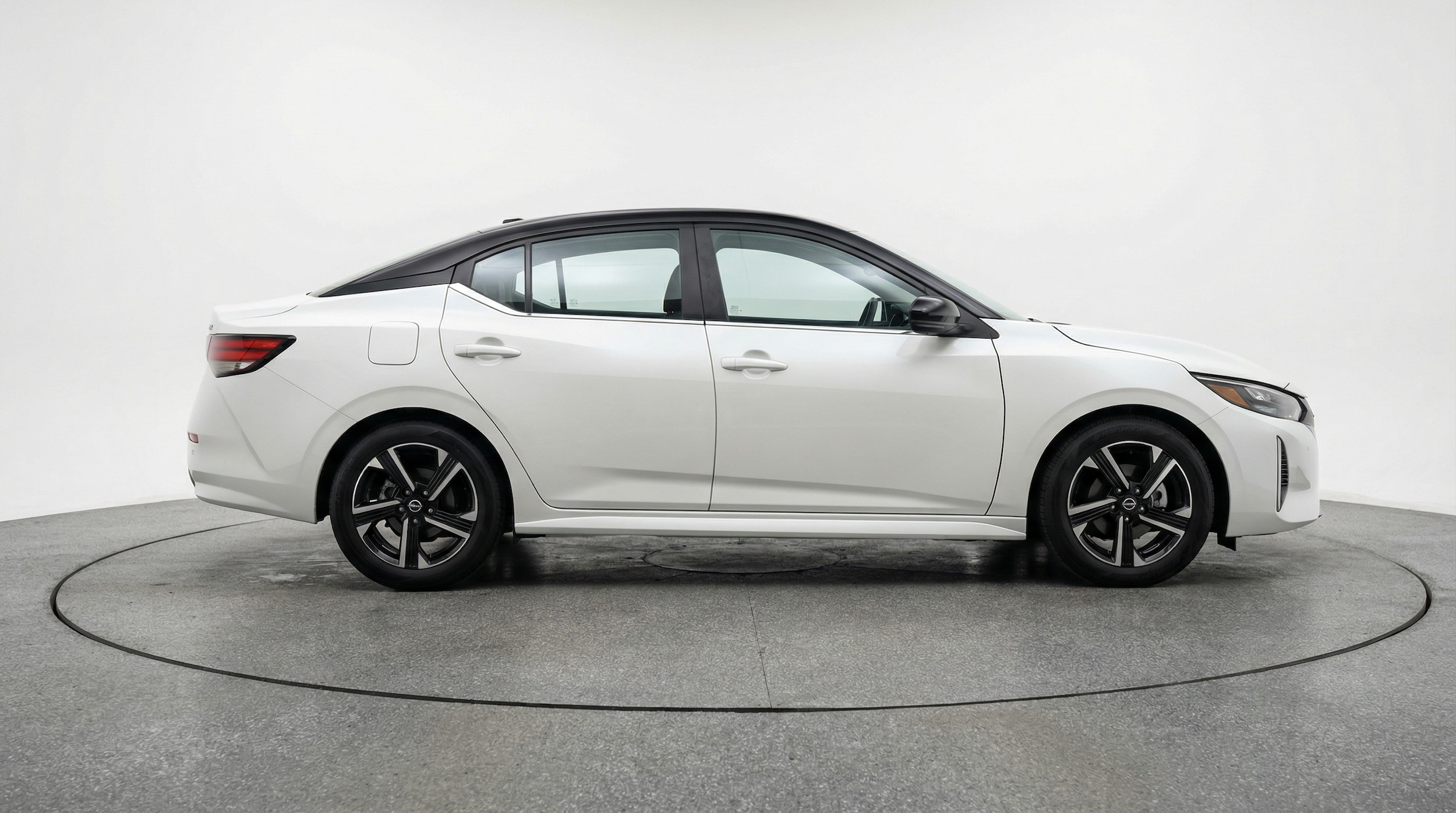 Thumbnail: 2025 Nissan Sentra - 8