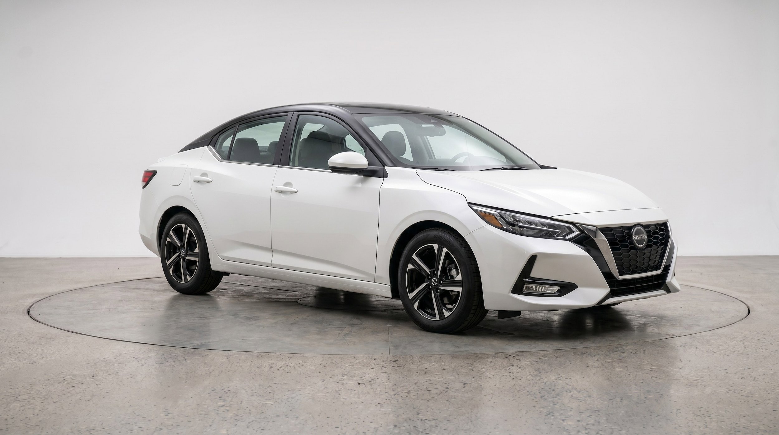 Thumbnail: 2025 Nissan Sentra - 1