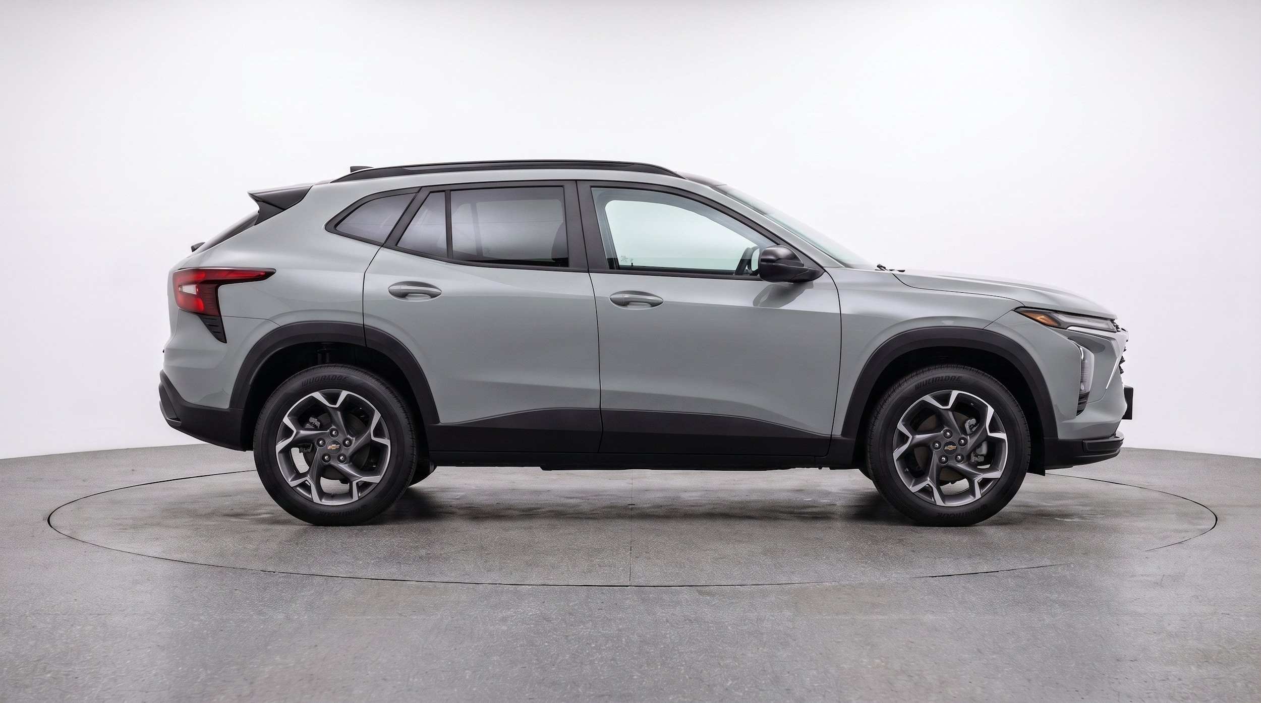 Thumbnail: 2025 Chevrolet Trax - 11