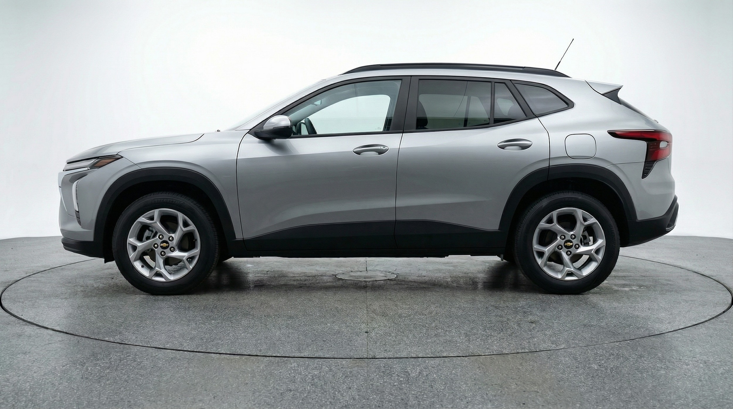 Thumbnail: 2025 Chevrolet Trax - 4