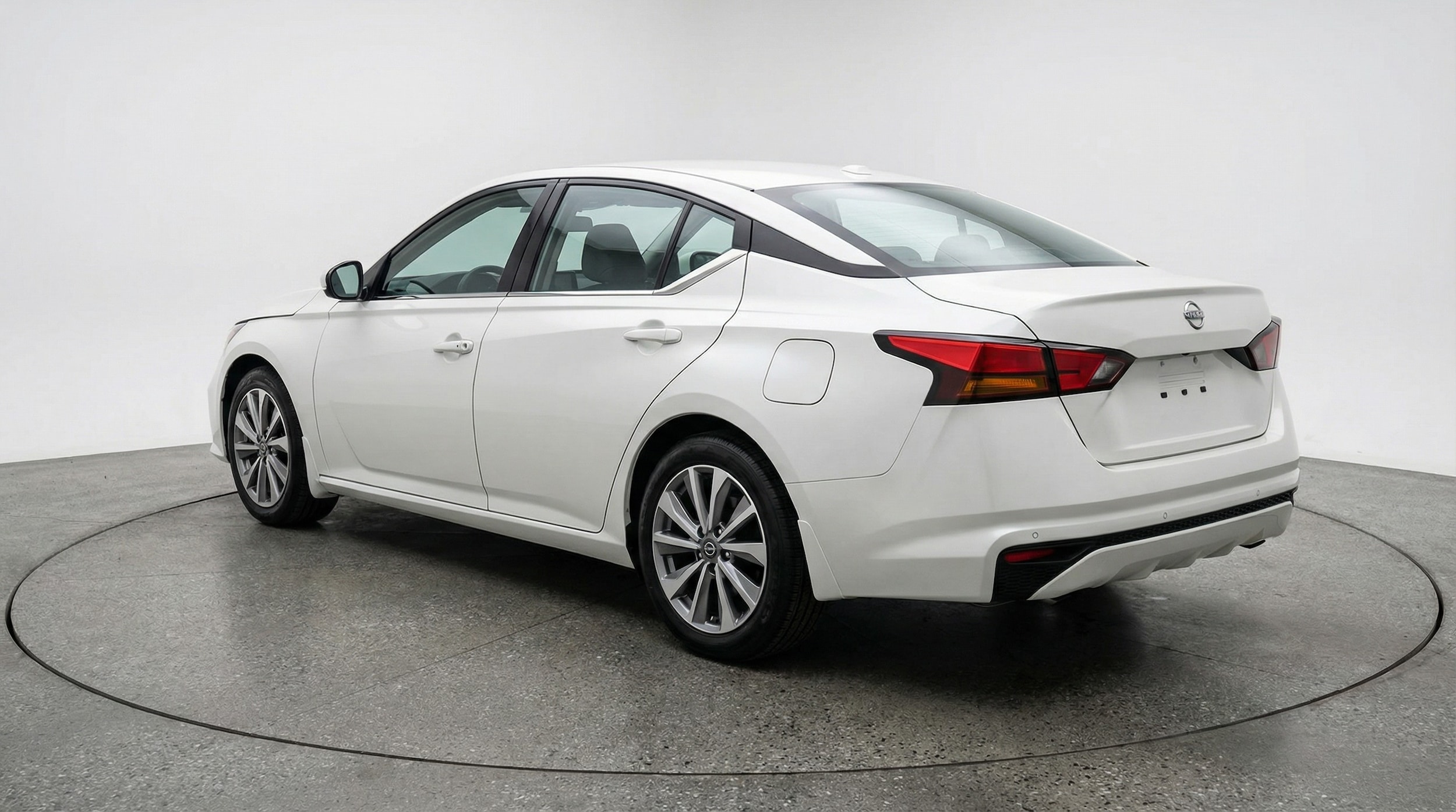 Thumbnail: 2025 Nissan Altima - 5