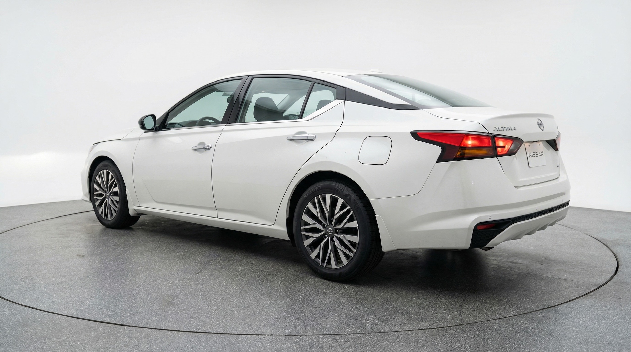 Thumbnail: 2025 Nissan Altima - 5