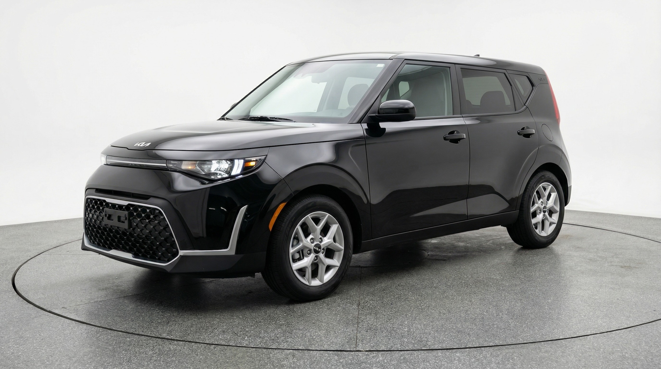 Thumbnail: 2025 Kia Soul - 3