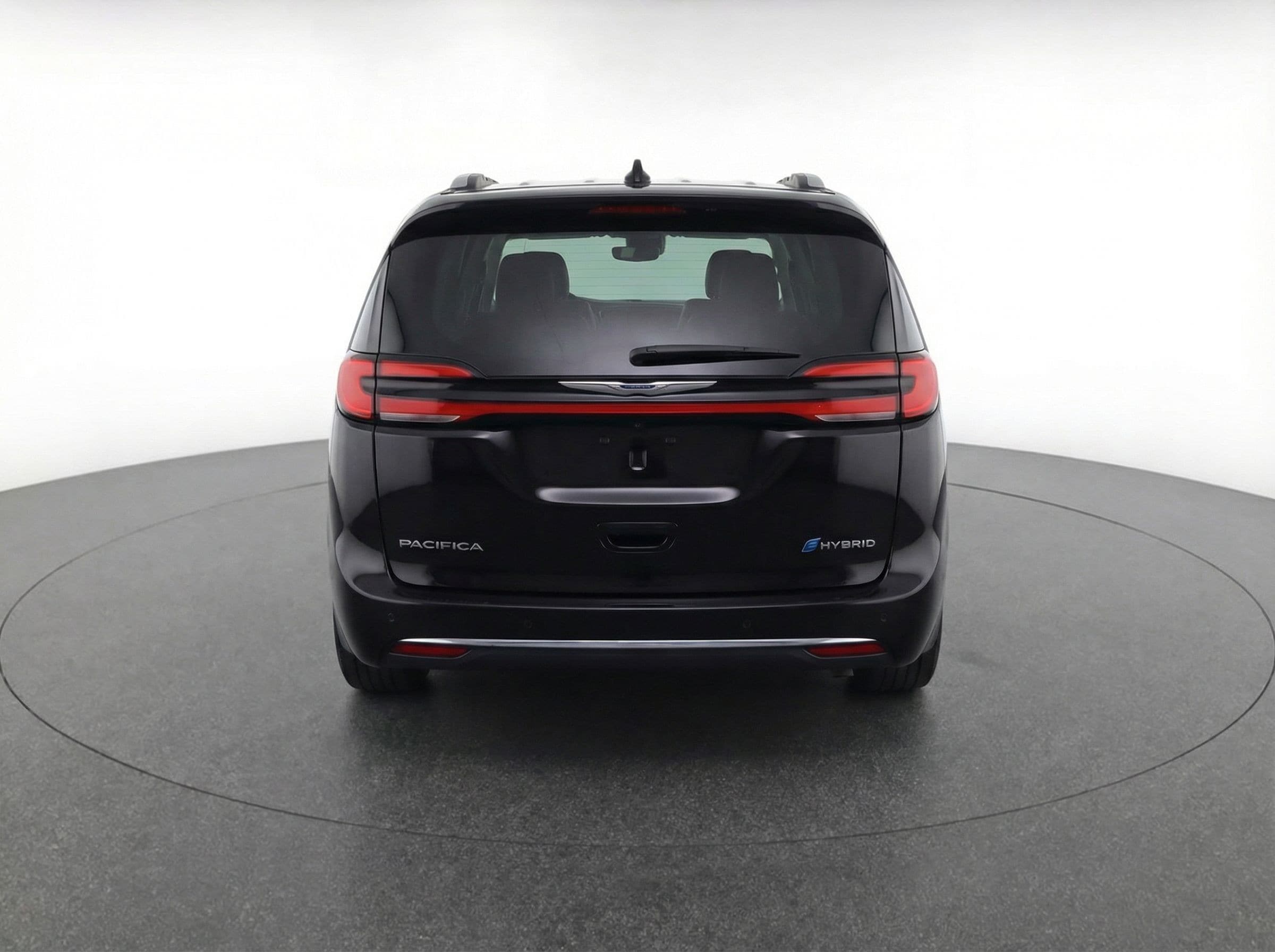 Thumbnail: 2023 Chrysler Pacifica - 6