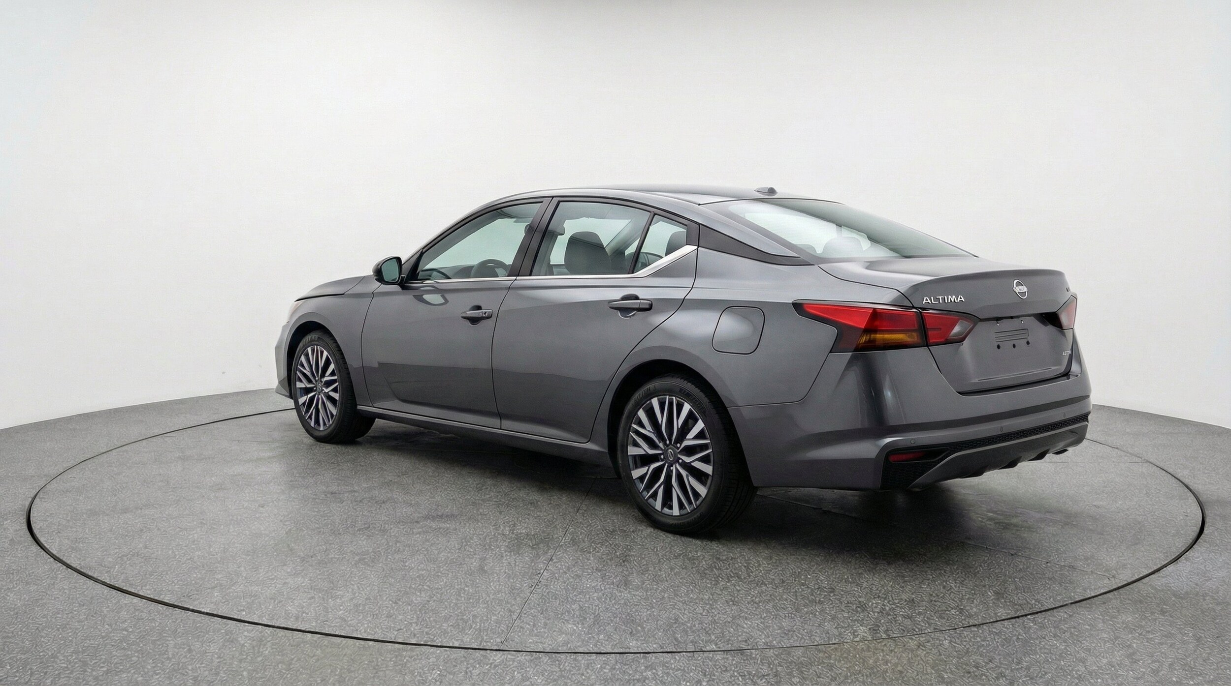 Thumbnail: 2025 Nissan Altima - 6