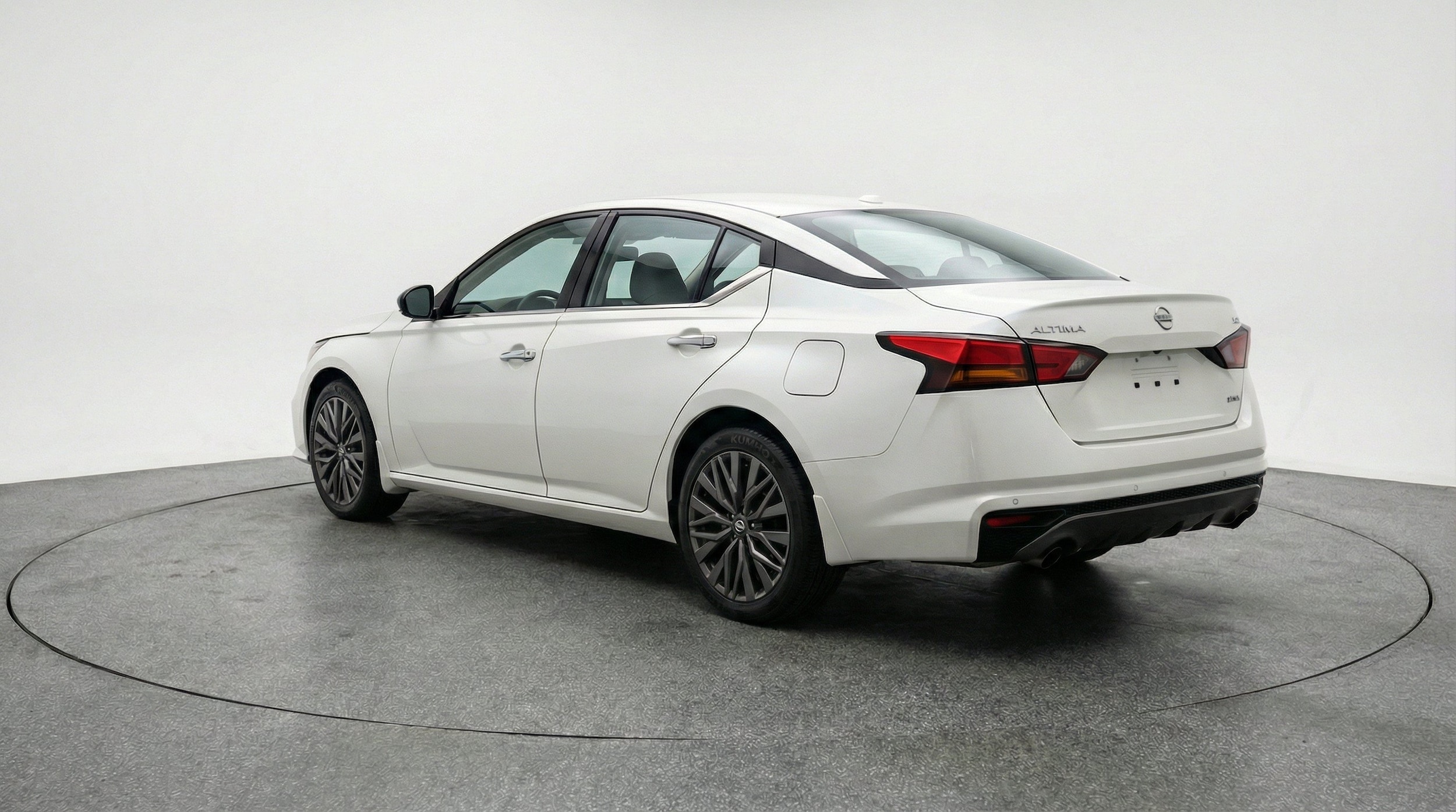 Thumbnail: 2025 Nissan Altima - 6