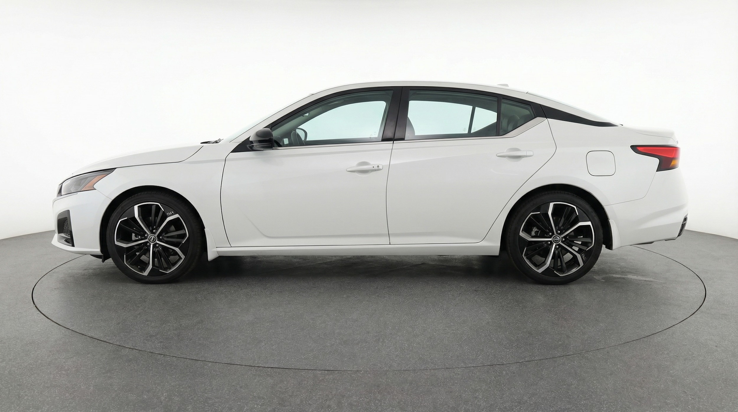 Thumbnail: 2025 Nissan Altima - 4