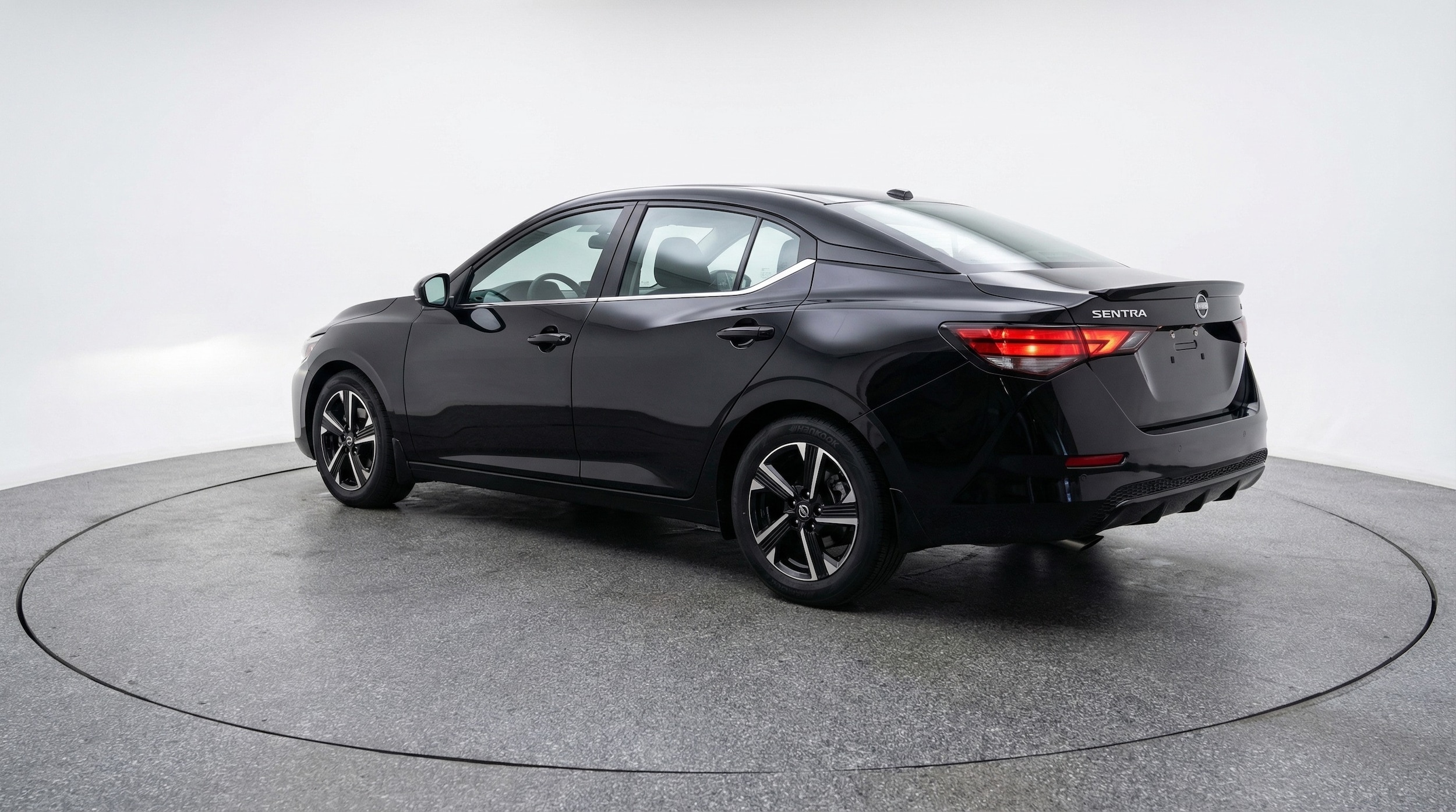 Thumbnail: 2025 Nissan Sentra - 5