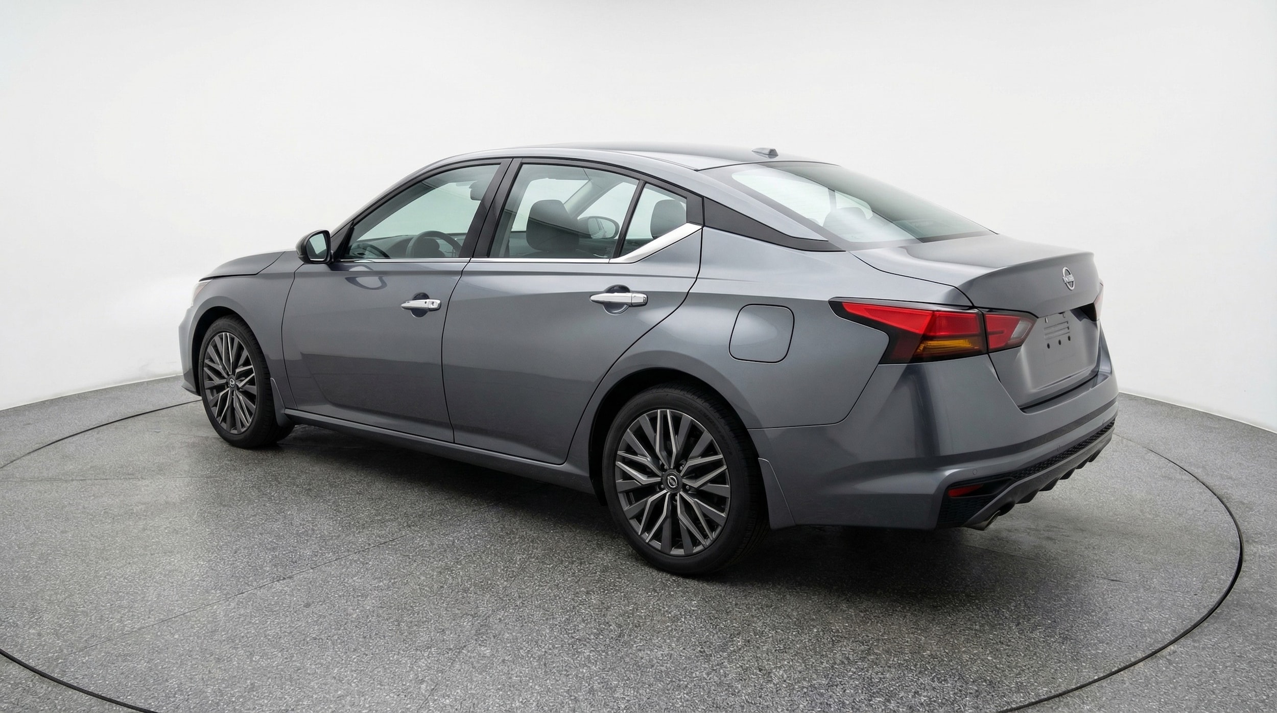 Thumbnail: 2025 Nissan Altima - 5