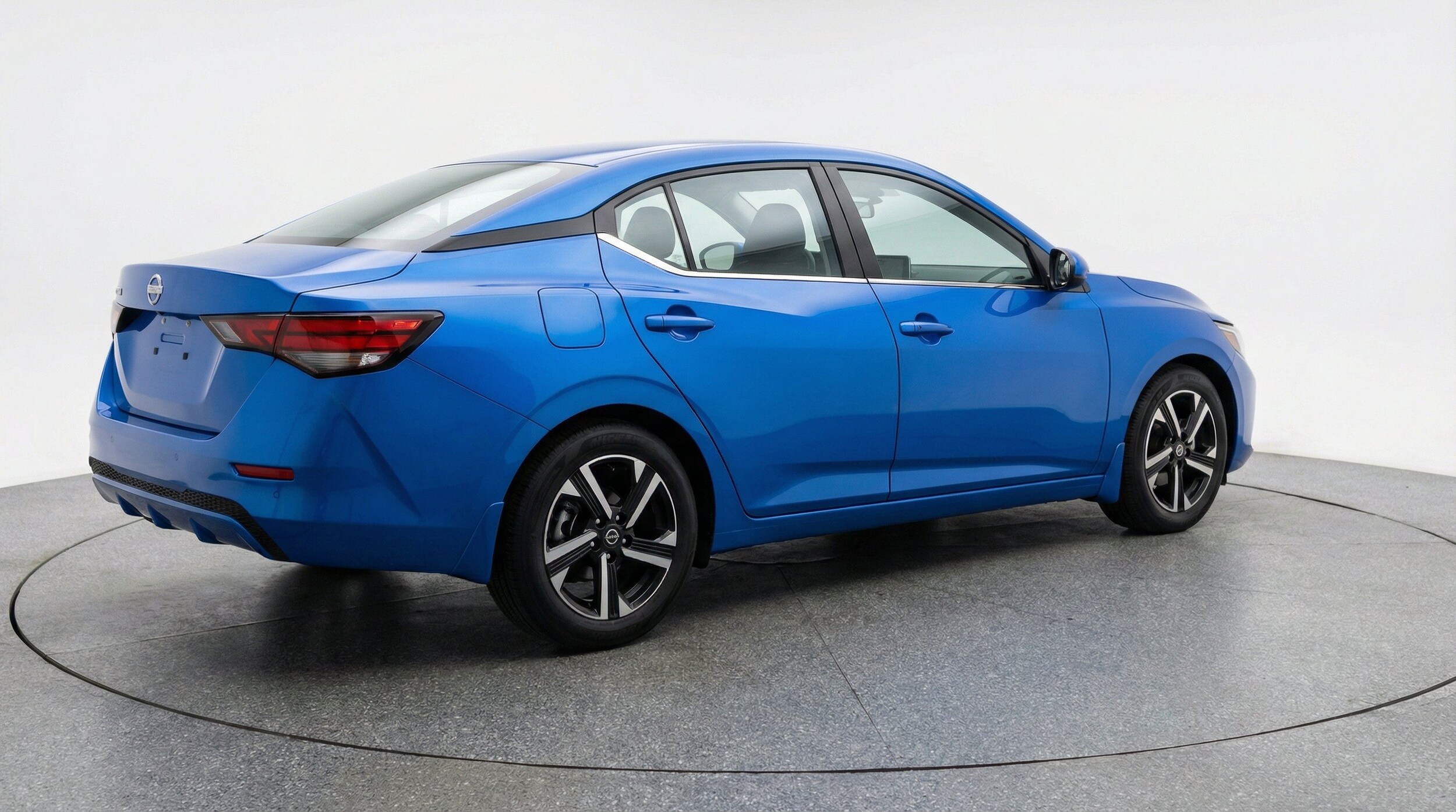 Thumbnail: 2025 Nissan Sentra - 9