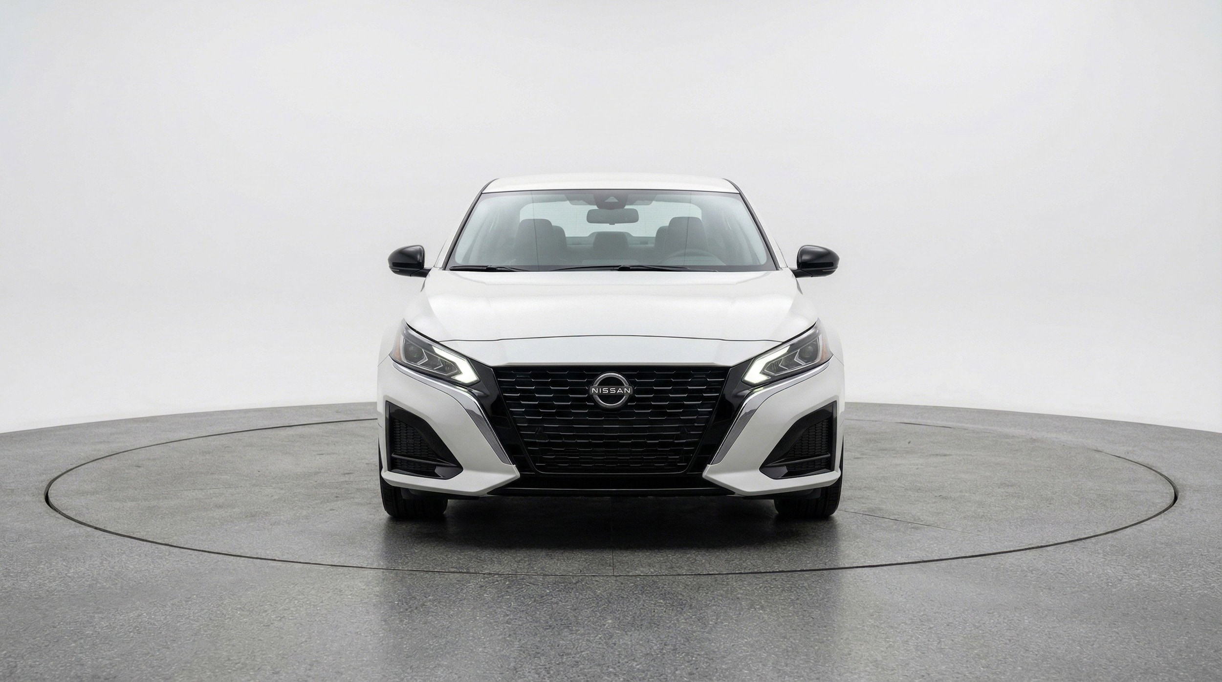 Thumbnail: 2025 Nissan Altima - 2