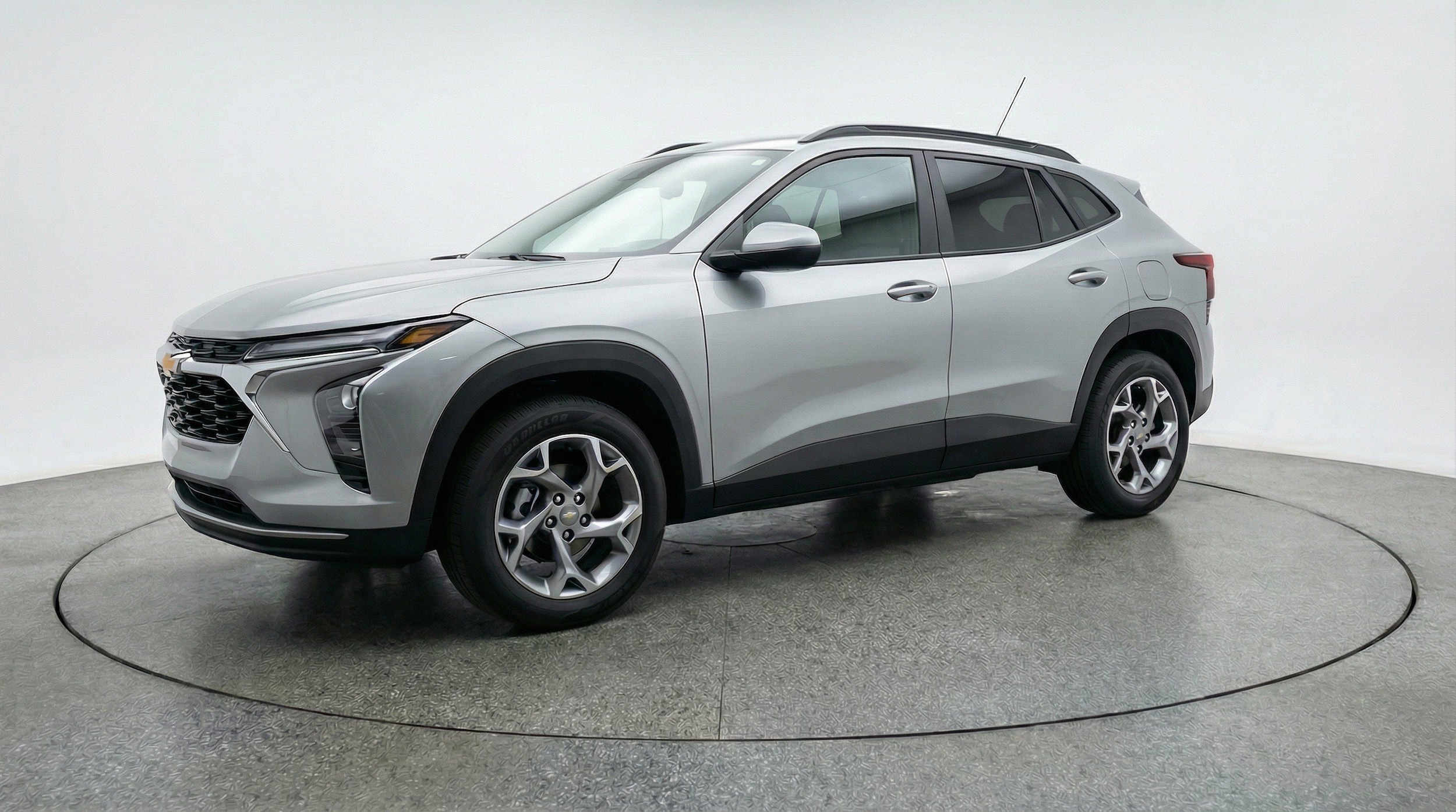 Thumbnail: 2025 Chevrolet Trax - 3