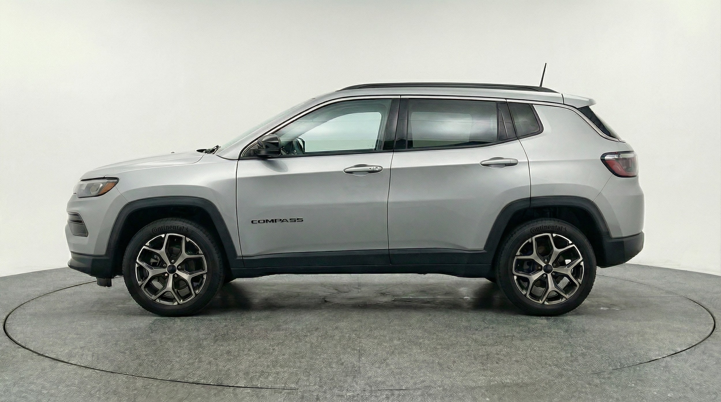 Thumbnail: 2025 Jeep Compass - 4