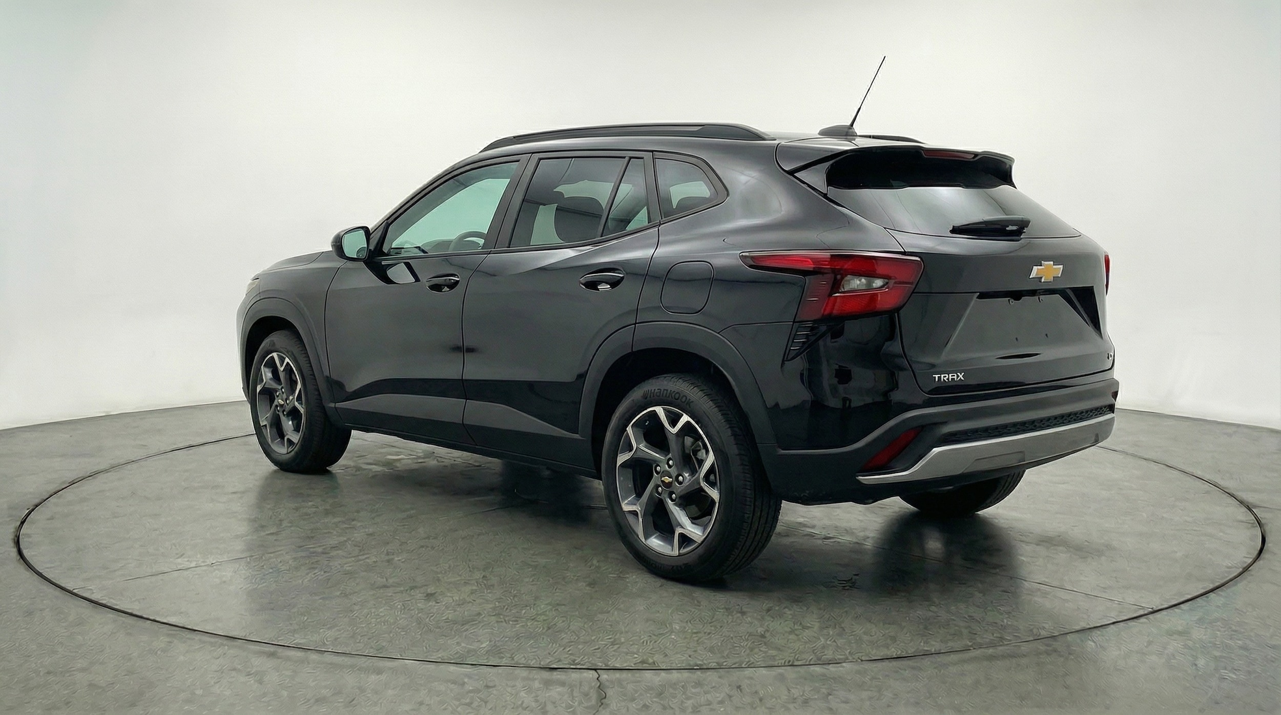 Thumbnail: 2025 Chevrolet Trax - 5